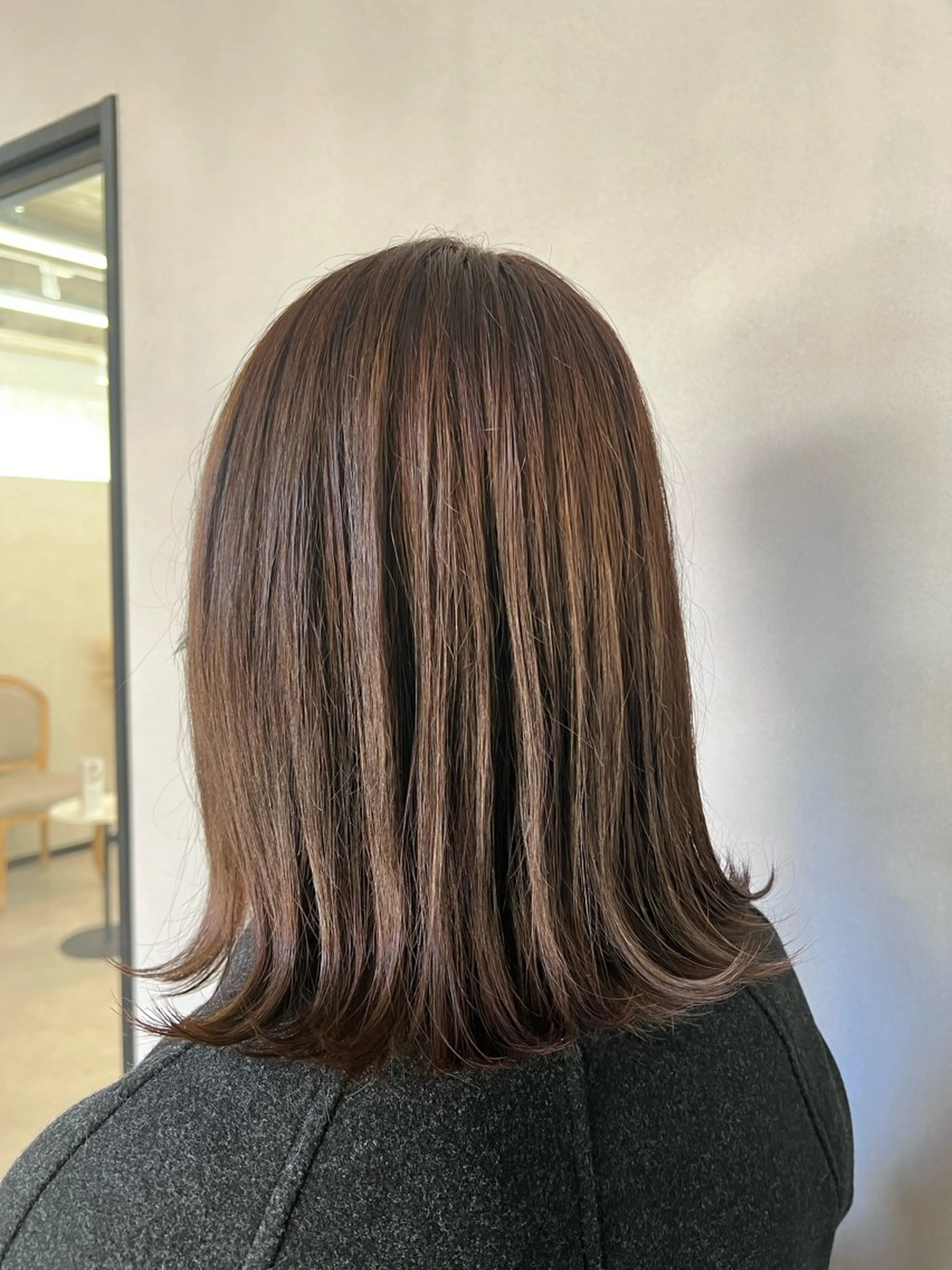 ミディアム カラー ブラウンカラー 岡島 実里のヘアスタイル