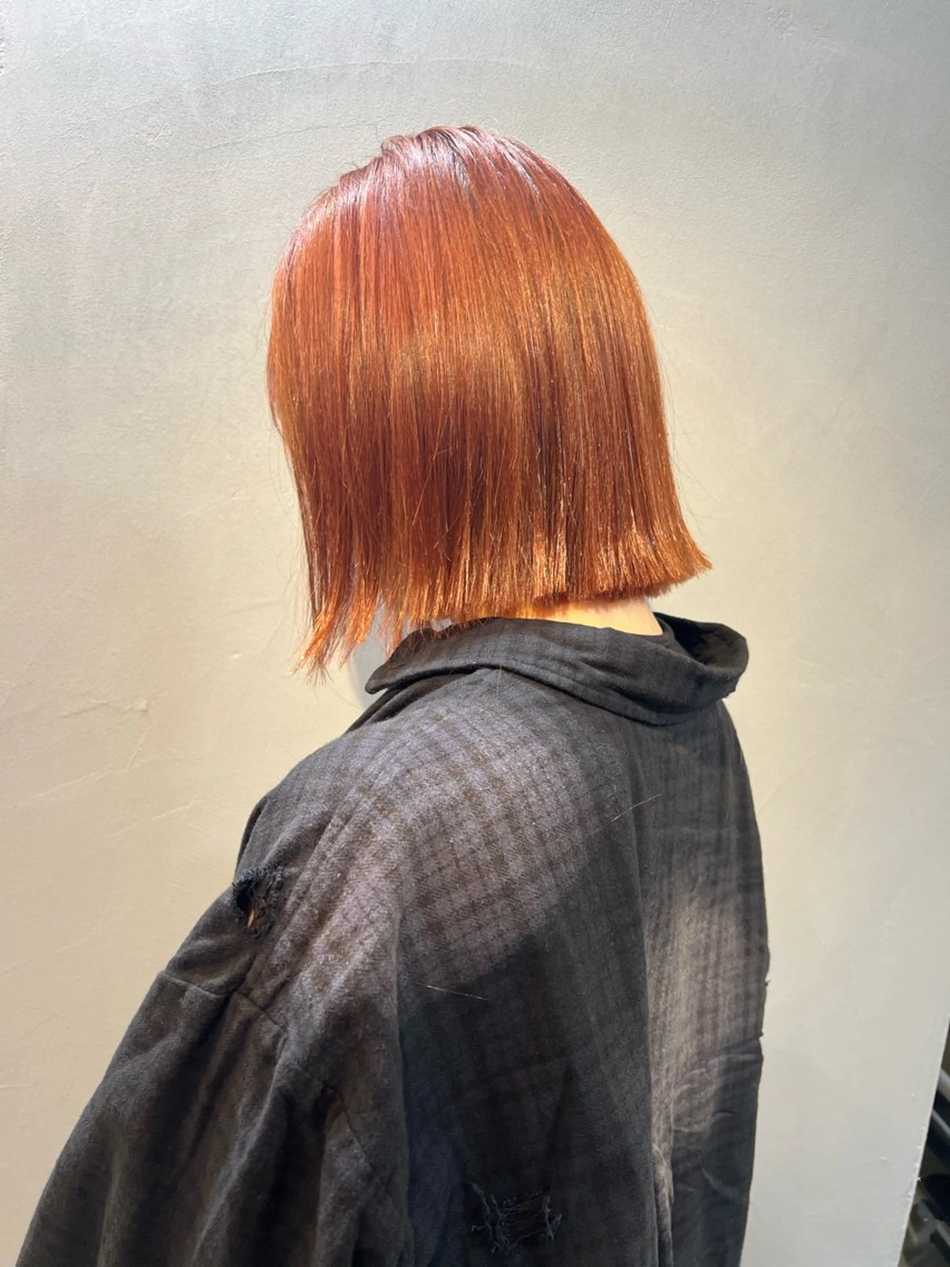 ショート カラー ブラウンカラー ダブルカラー ピンクカラー ピンクブラウン ボブ 神戸ボブ✂️ ioe三宮/田 伸佳のヘアスタイル