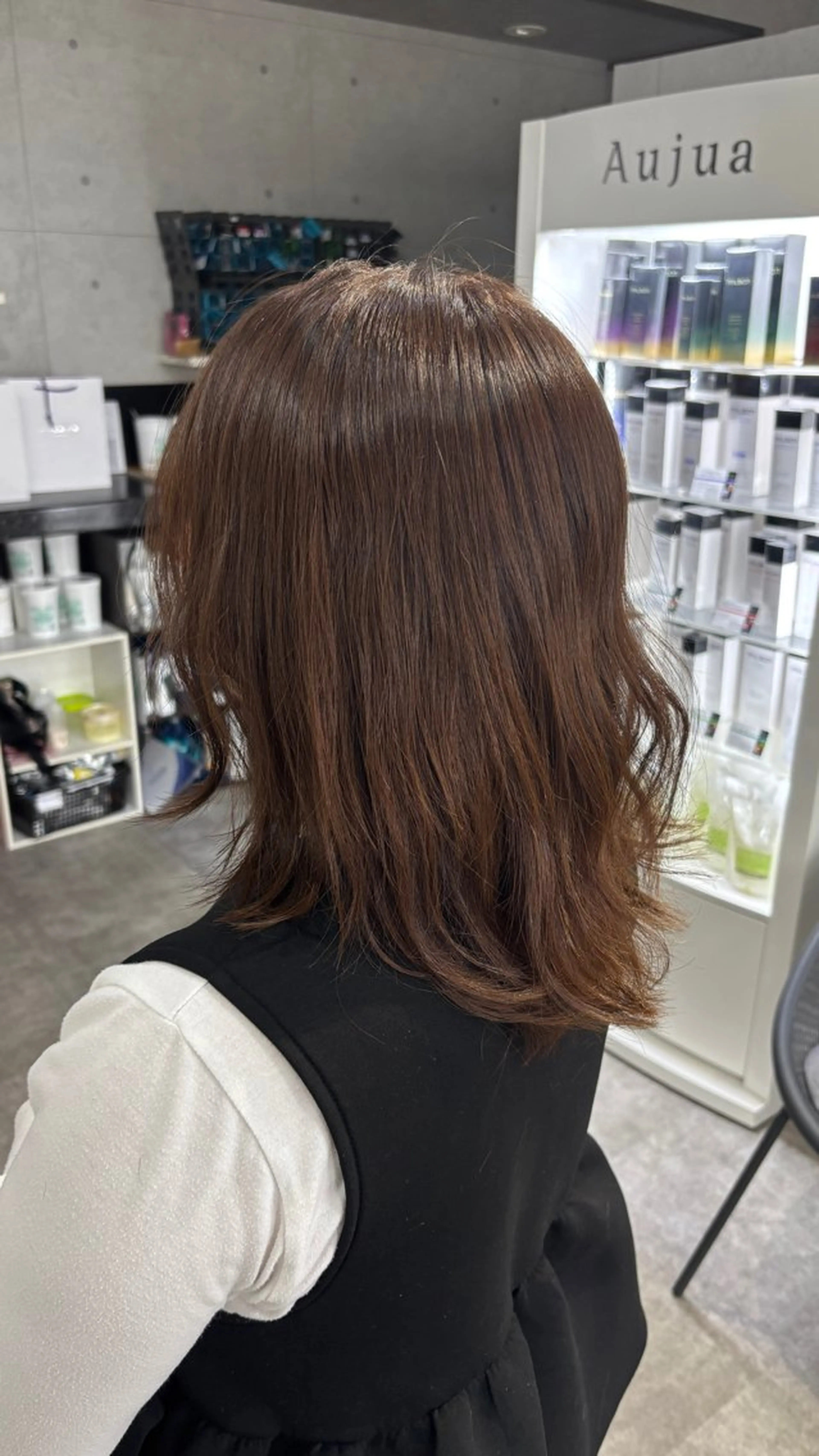 ミディアム ショートボブ ボブ ハイライト 髪質改善 レイヤーカット カット ヘアカラー REVE所属・REVE美容室 REVEマツエクのヘアスタイル