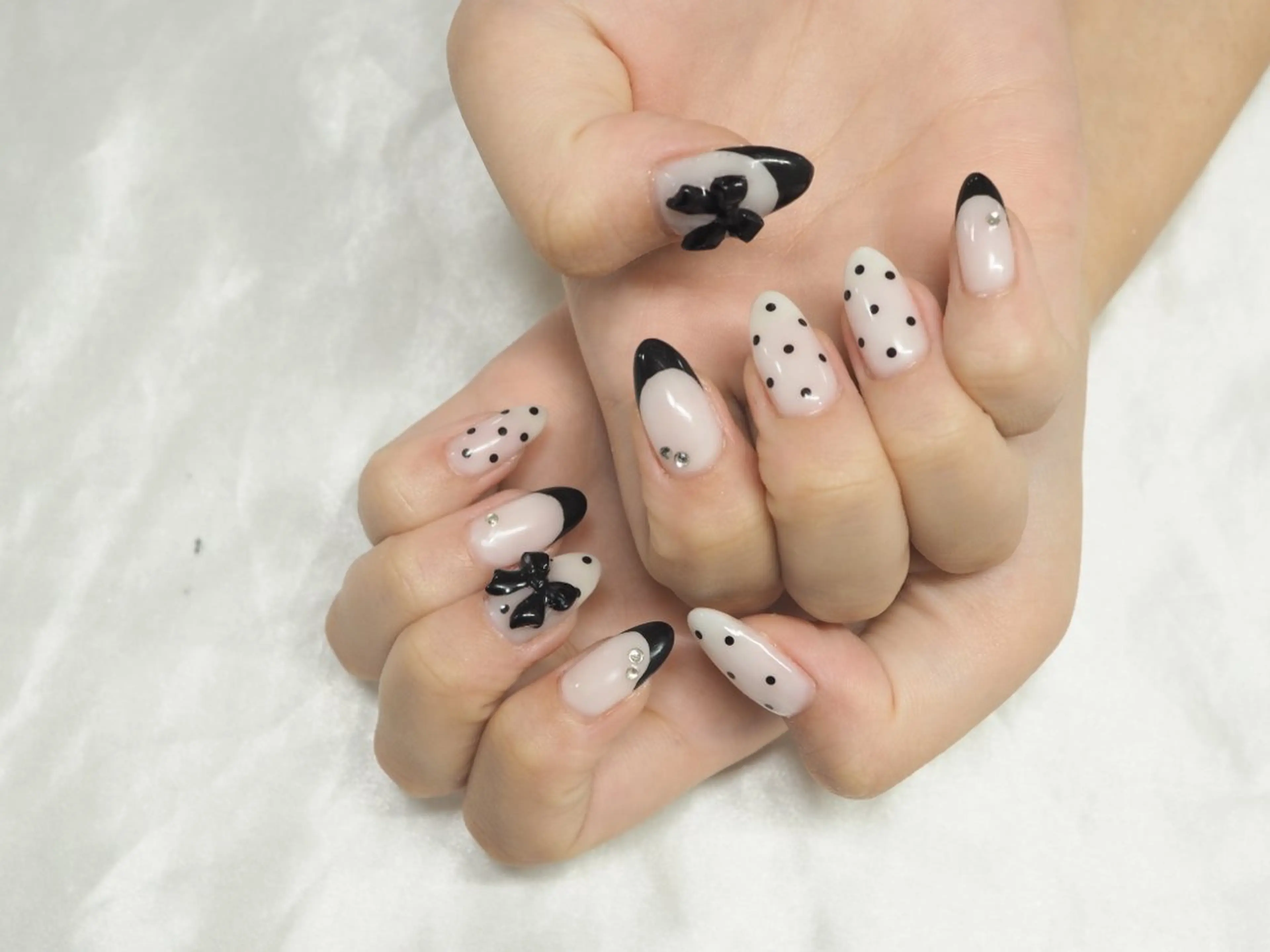 ネイル 魚谷 日菜のネイルデザイン