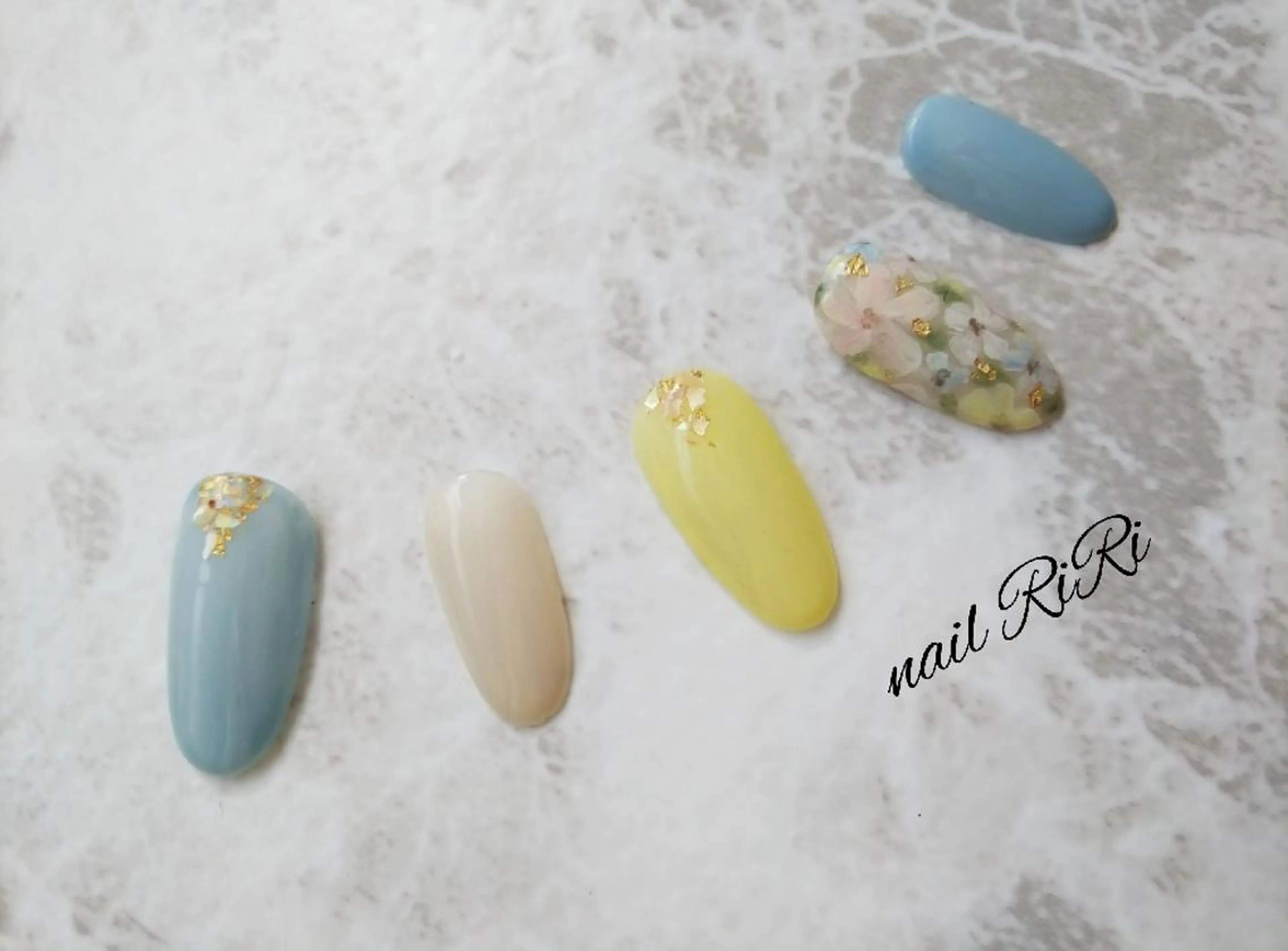 ネイル nail RiRi アトレナチュラのエステ・リラクイメージ