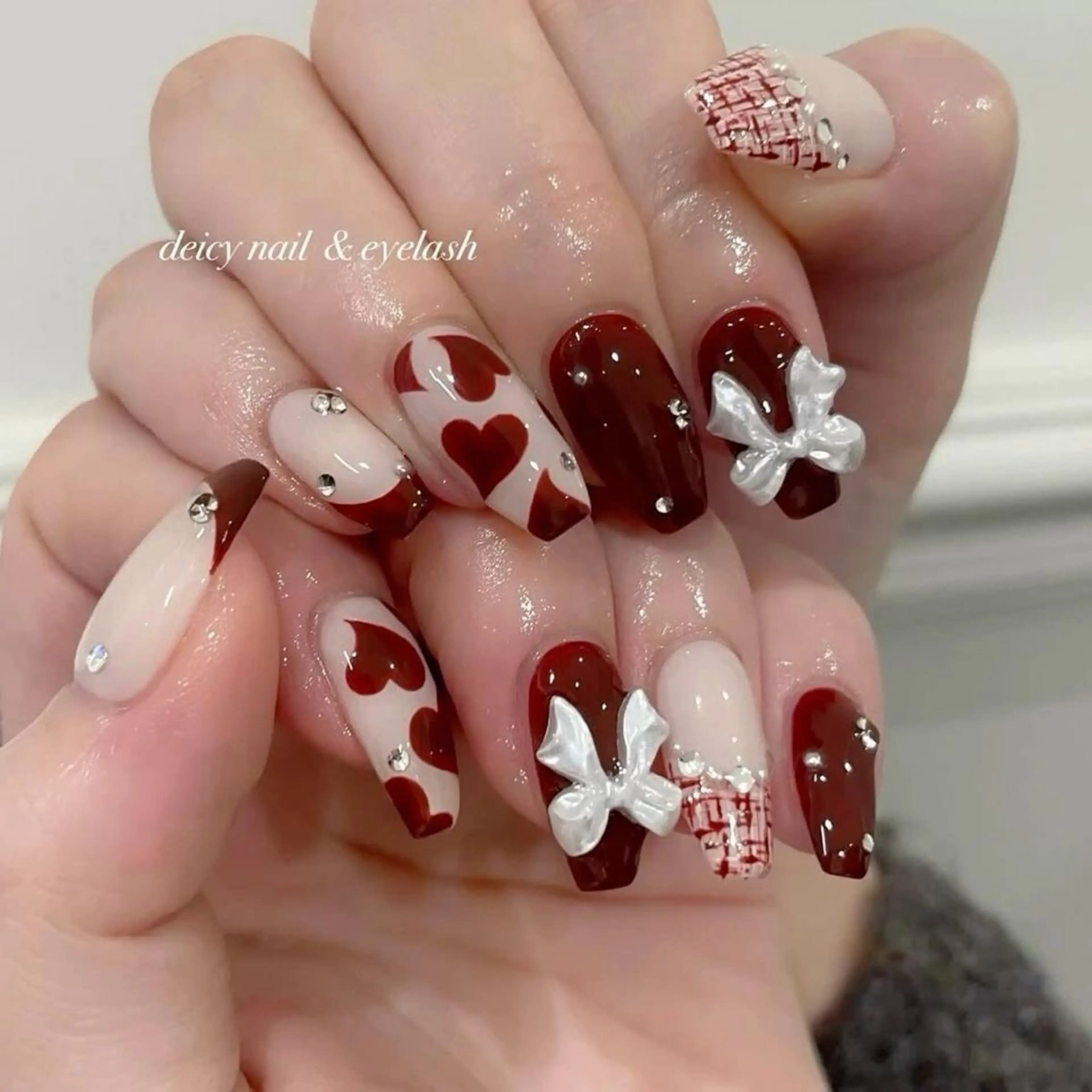 ネイル グラデーション ラメ(グリッター) マグネットネイル ミラーネイル ニュアンスネイル ハンドネイル Lumi de nailsのネイルデザイン