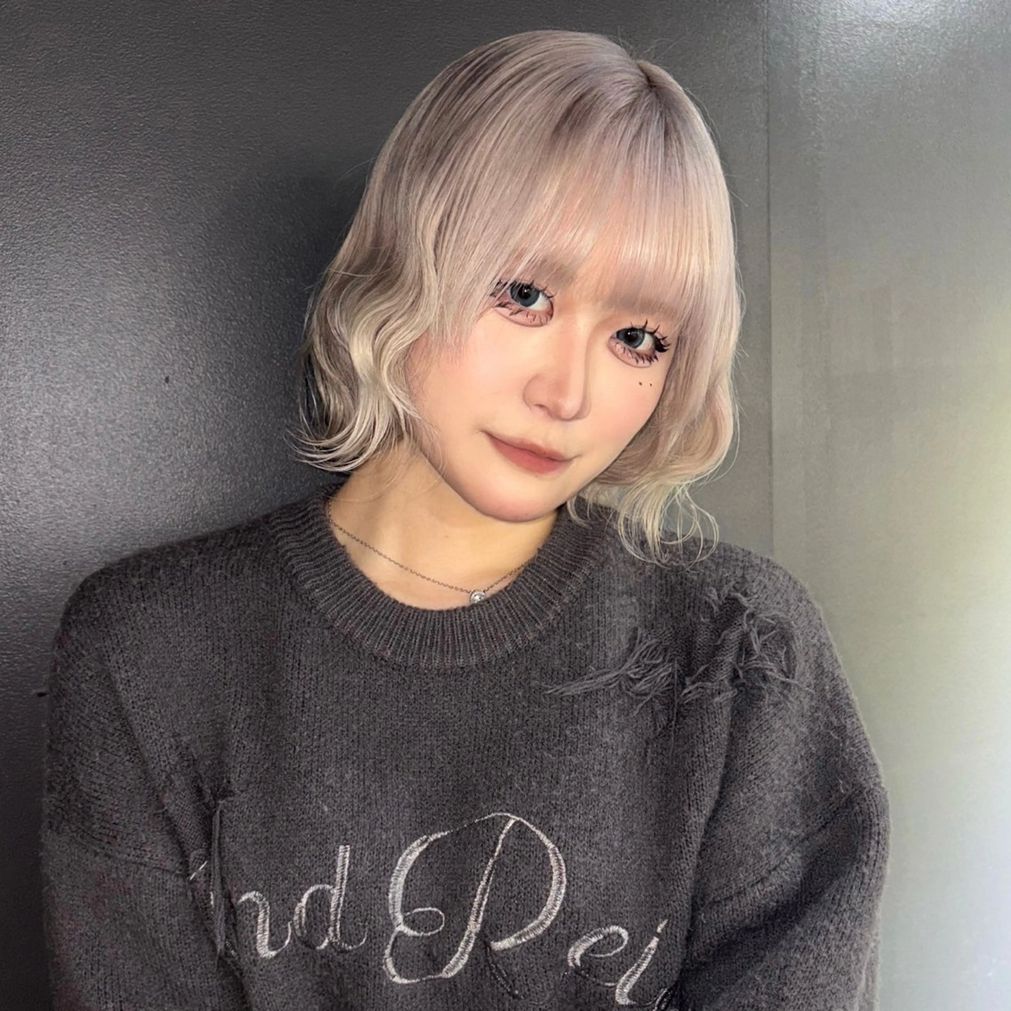 ショート カラー ハイトーンカラー ヘアカラー ★デザインカラー ハイトーン ももか★のヘアスタイル