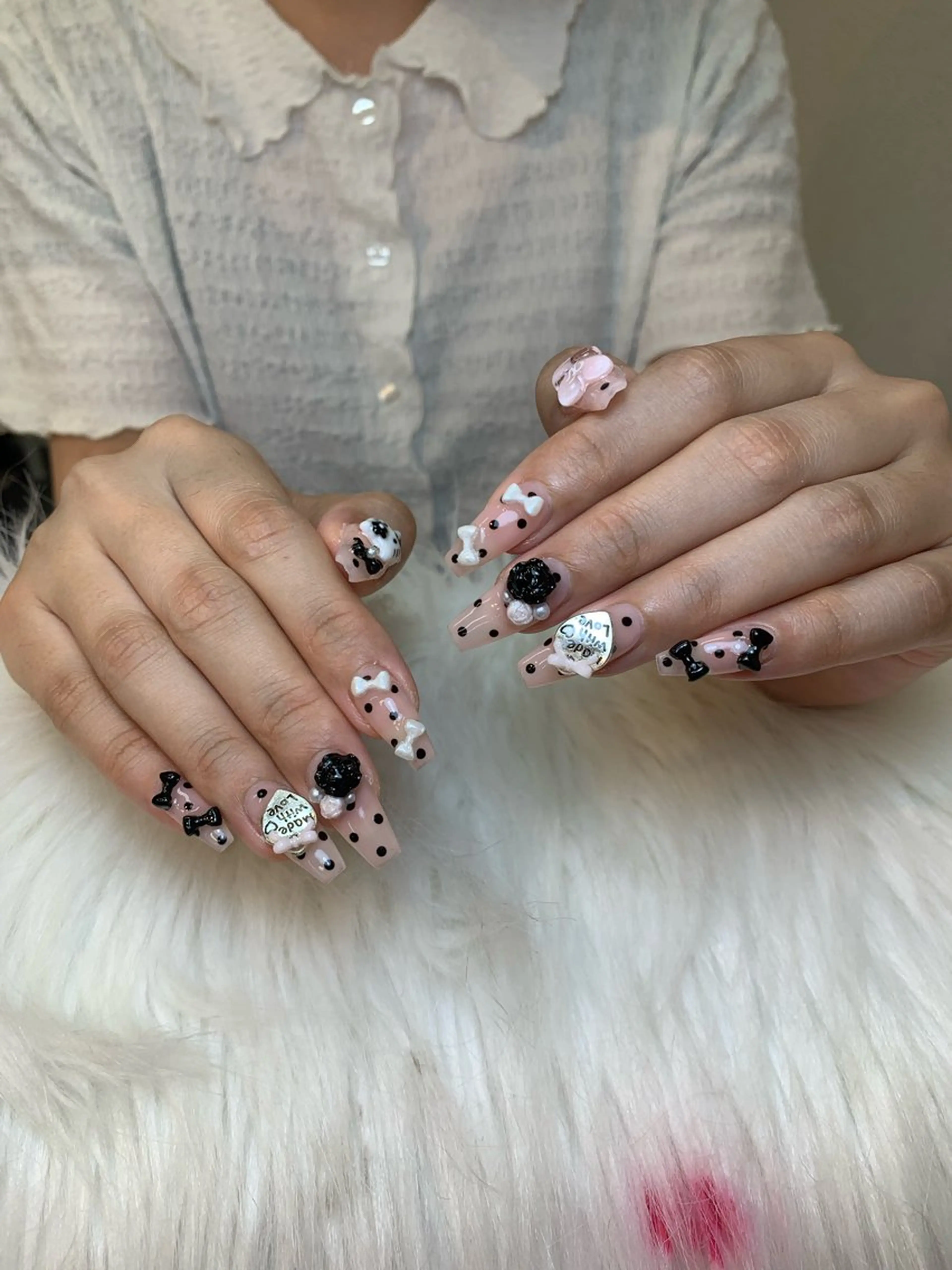 ネイル アートネイル 長さ出し ジェルネイル マグネットネイル ニュアンスネイル ハンドネイル Cloudy Chan Nailのネイルデザイン