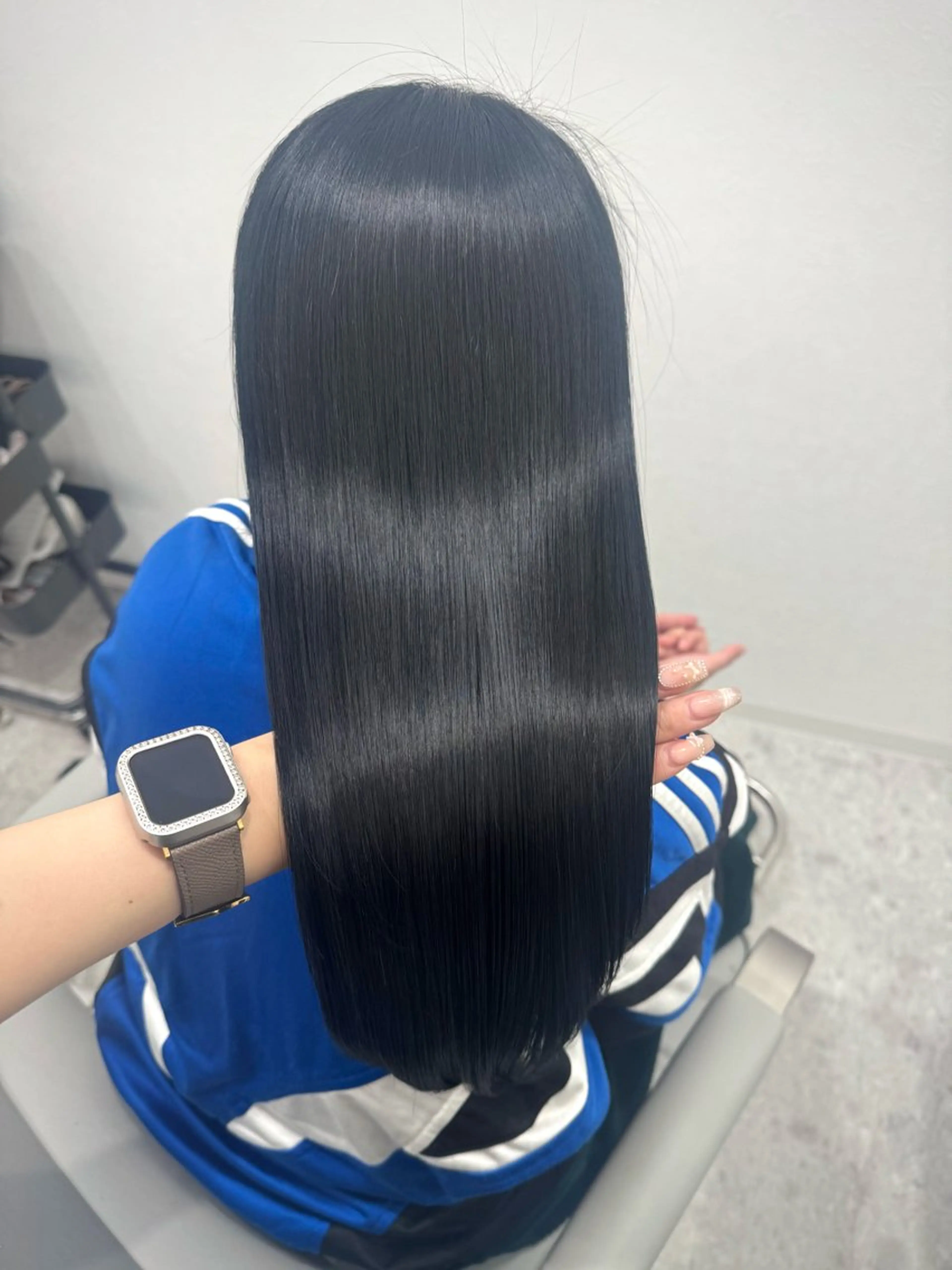 セミロング カラー 黒髪 ブルーカラー ブルーブラック 髪質改善 トリートメント カット ヘアカラー トリートメント 💎縮毛矯正/透明感 カラー💎椎葉みひろのヘアスタイル