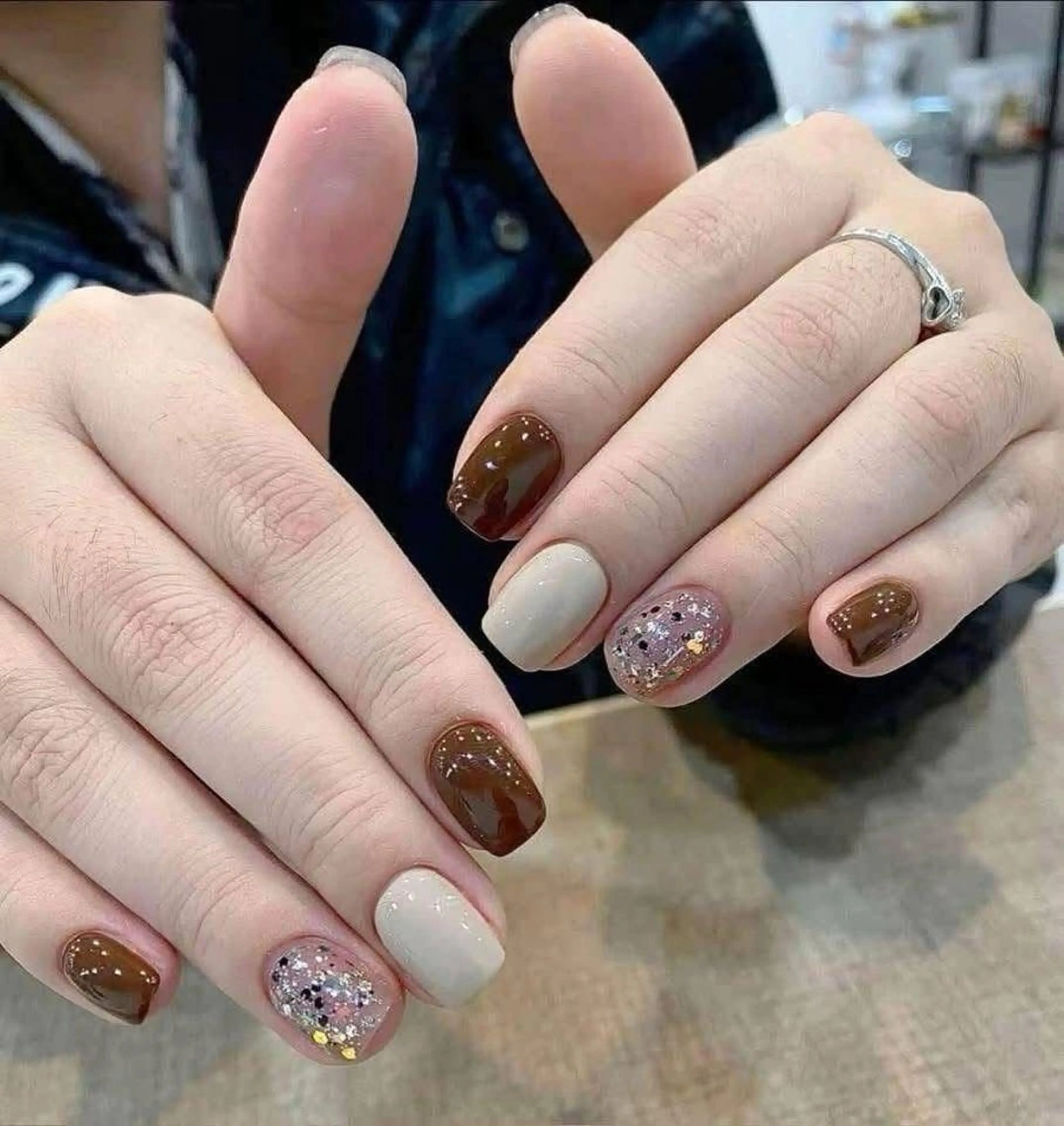 ネイル チークネイル 桜ネイル フットネイル フレンチネイル ジェルネイル ハンドネイル YURI NAILのネイルデザイン