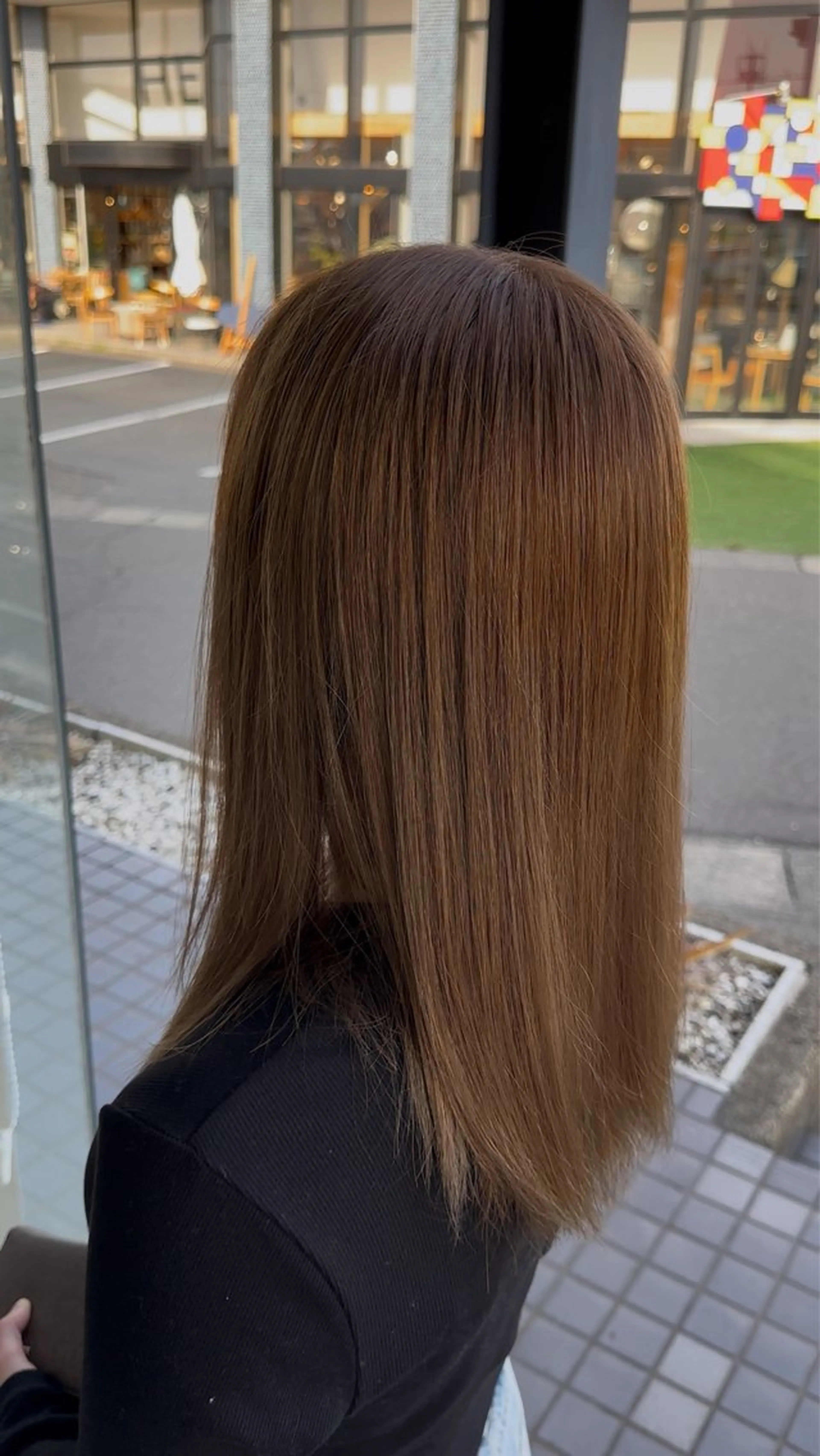 ミディアム カラー ベージュカラー arika オケシ　リョウダイのヘアスタイル