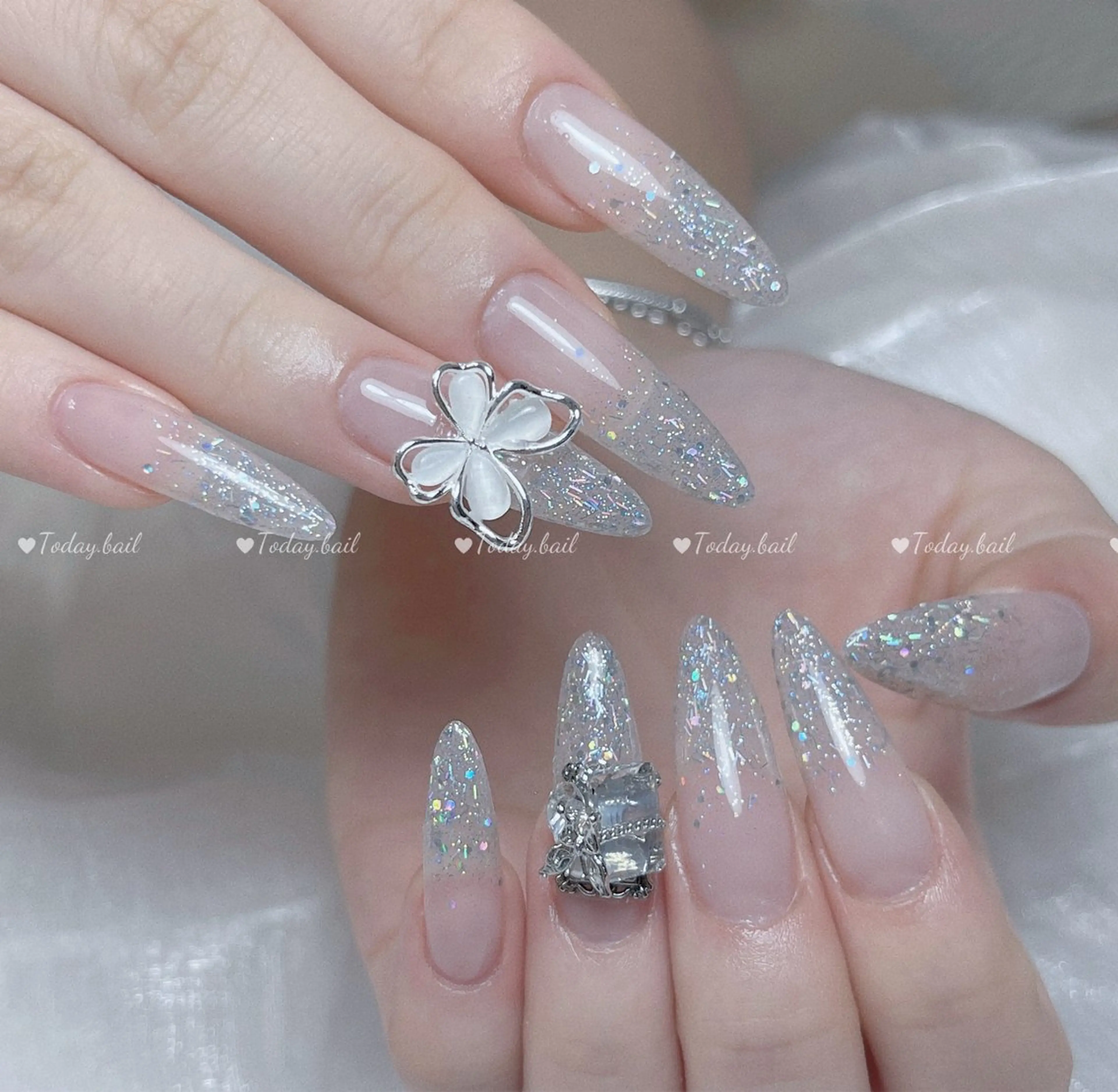 ネイル ハンドネイル 🎀Today nail💅のネイルデザイン