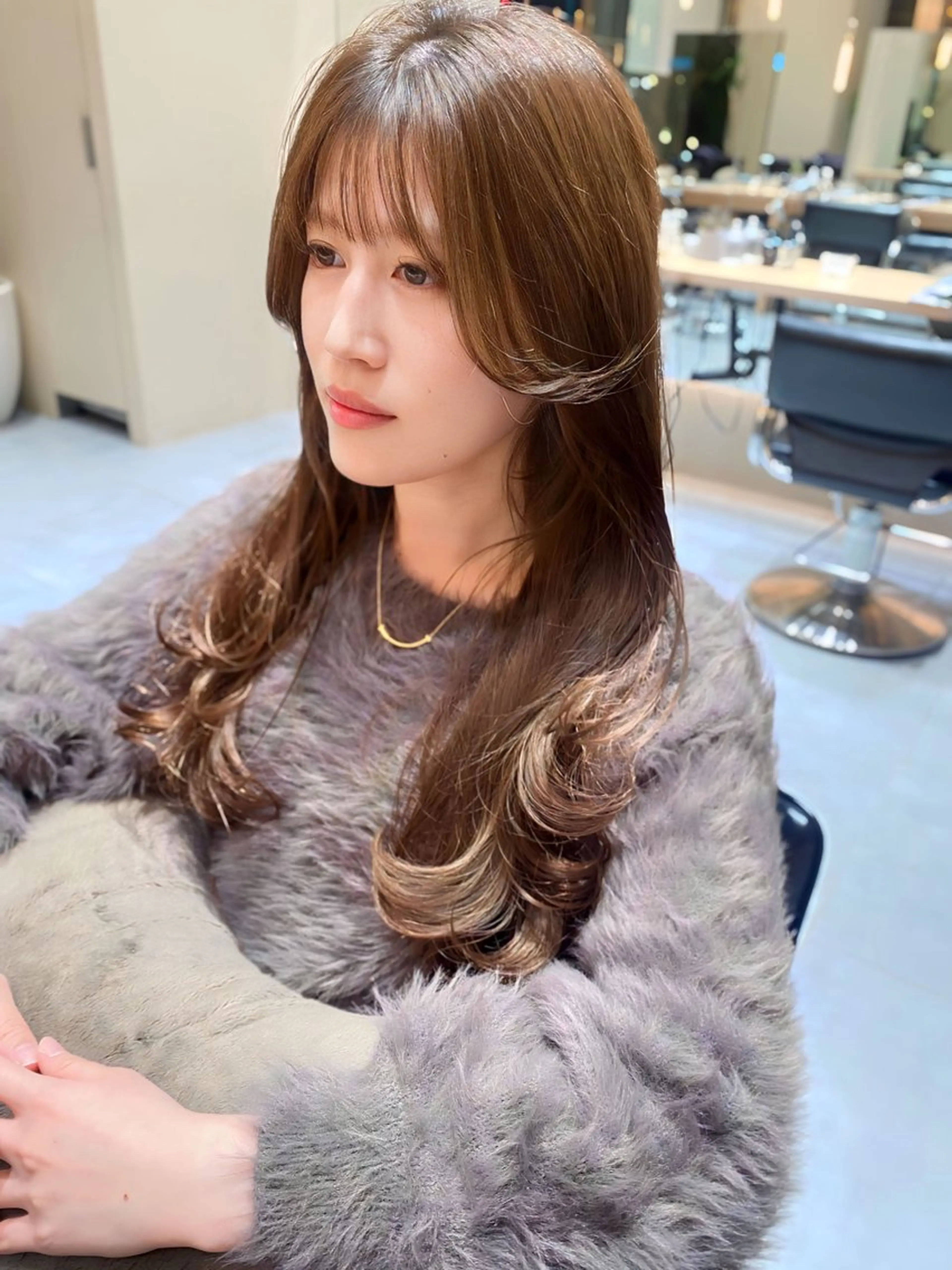 ロング カラー カット ヘアカラー トリートメント ヘアセット 🎀韓国レイヤー 🇰🇷mireiのヘアスタイル