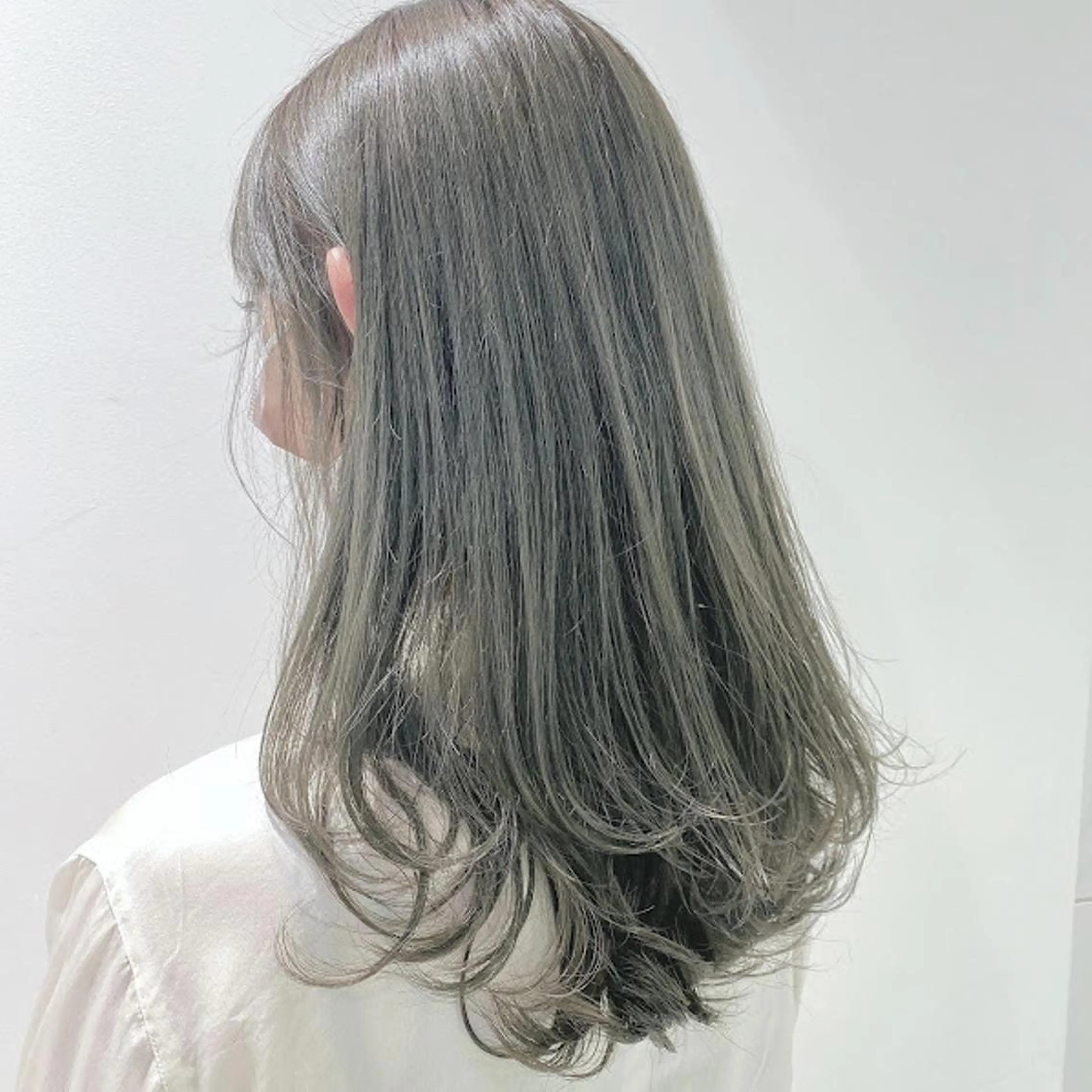 カラー 🪞official THREE 横浜🎀のヘアスタイル