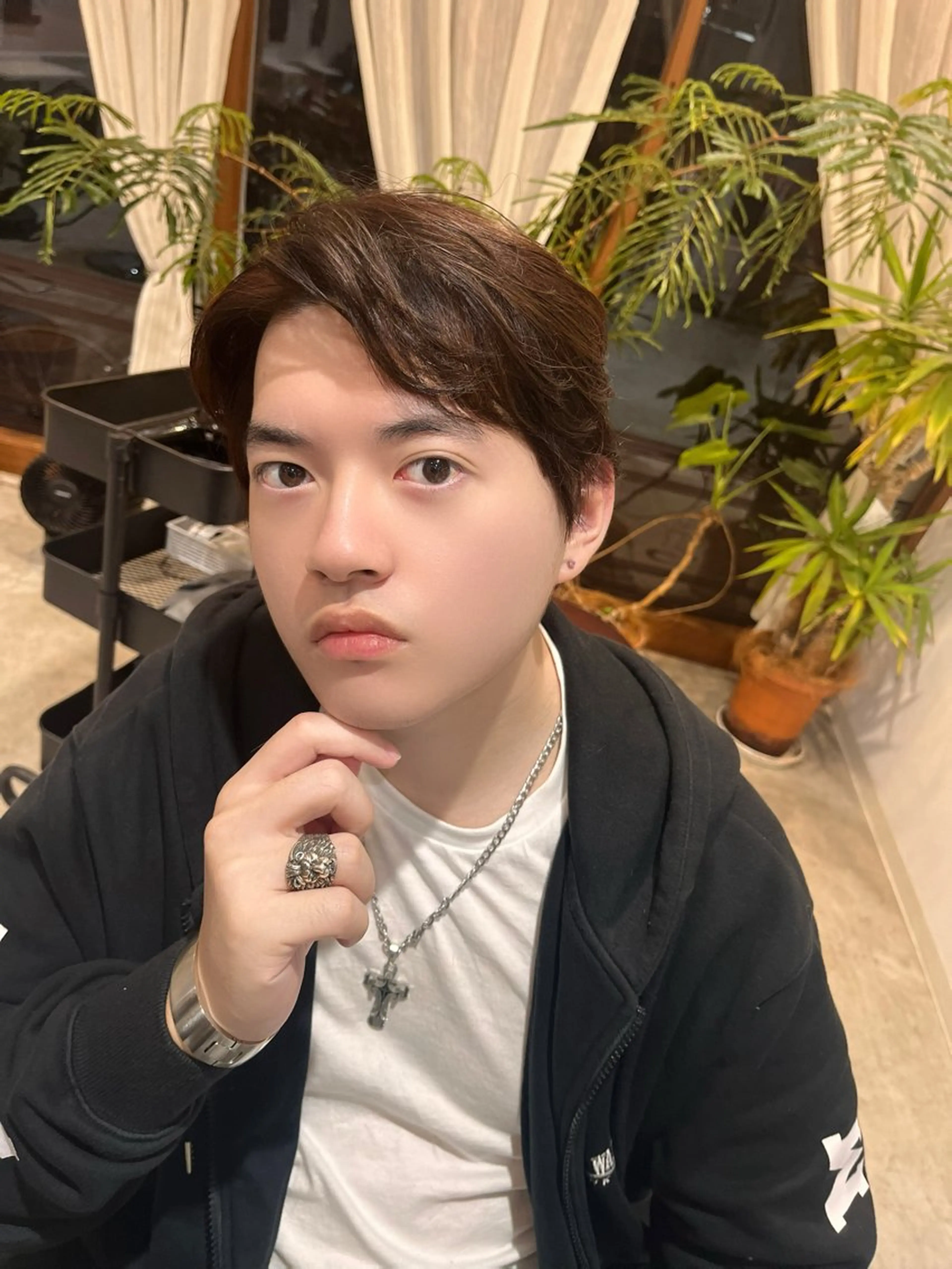 【メンズ限定👦🏻】ブリーチなしの艶カラー＋ダメージケアトリートメントの写真