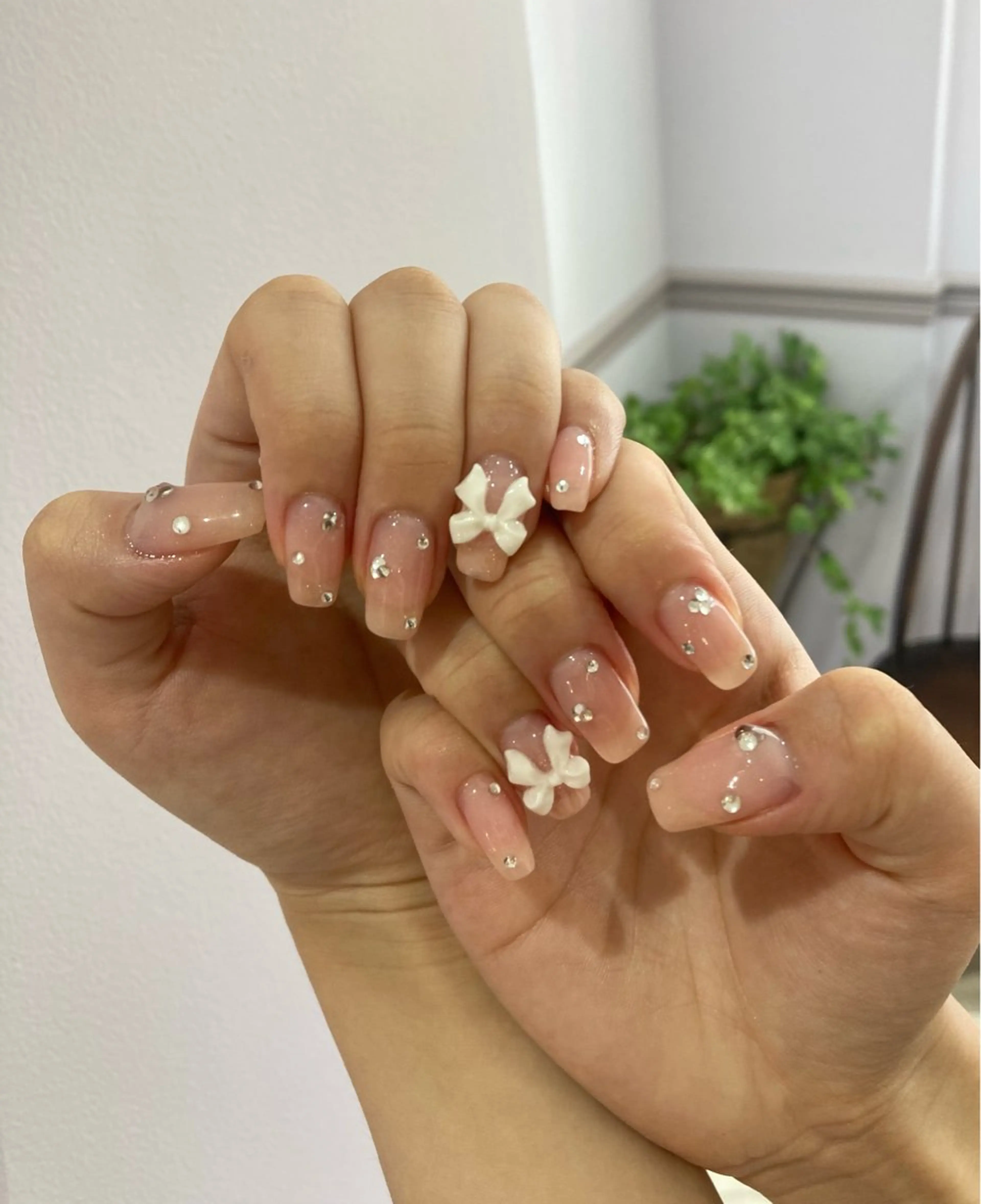 ネイル ハンドネイル Nest 平出のネイルデザイン