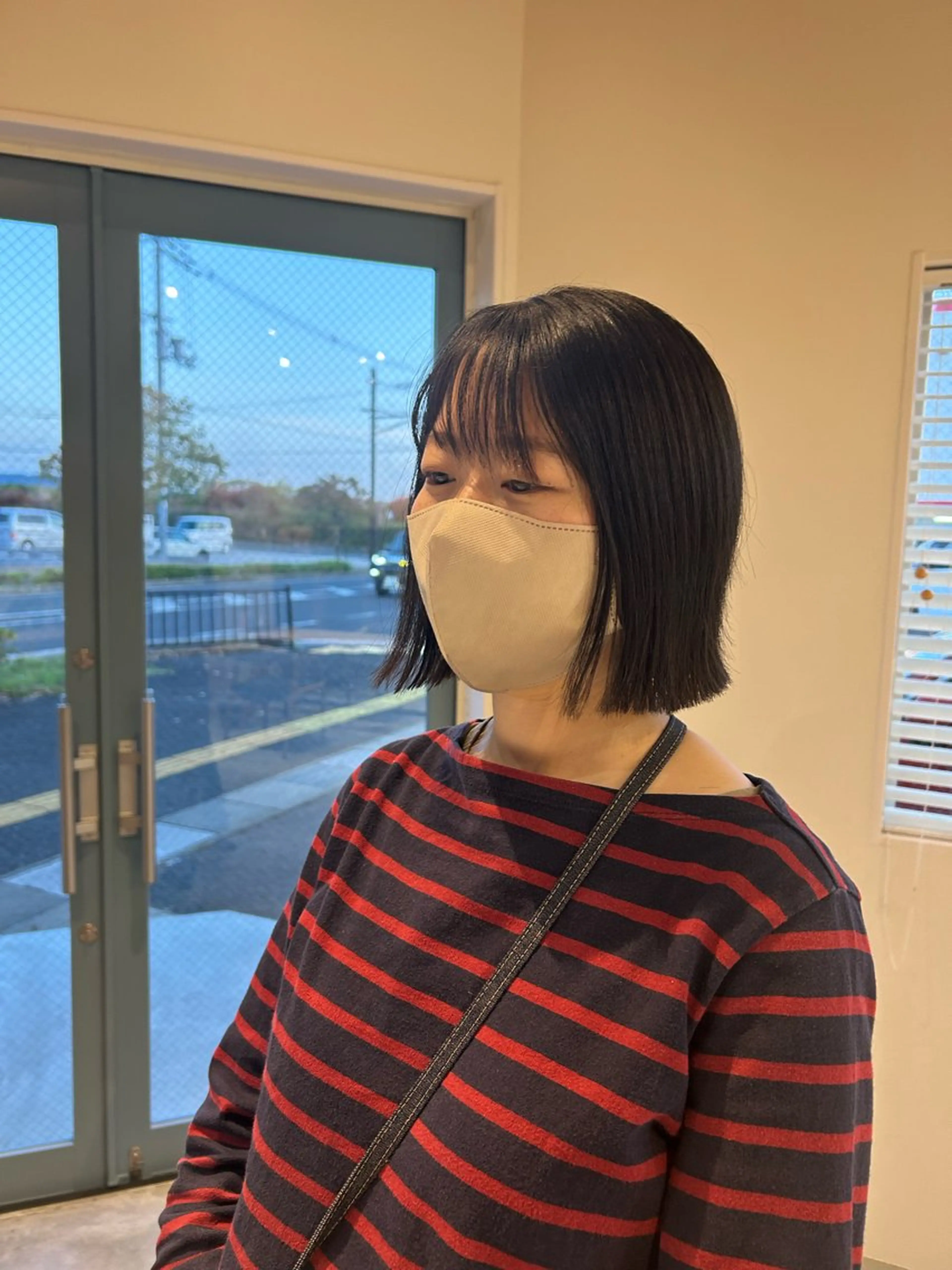 ミディアム 藤田 果穂のヘアスタイル