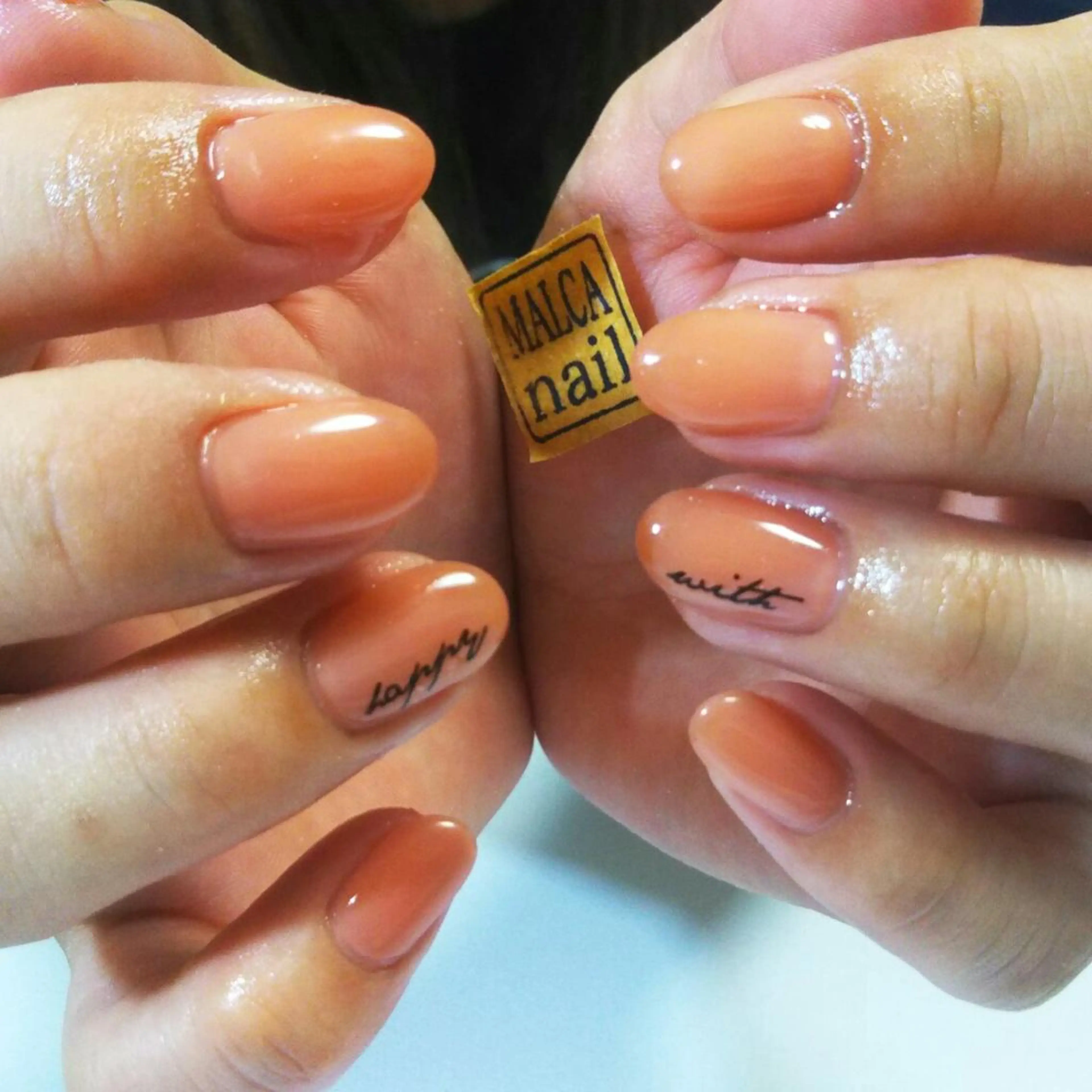 ネイル MALCAnail(マルカネイル)所属・荒木 莉奈のネイルデザイン