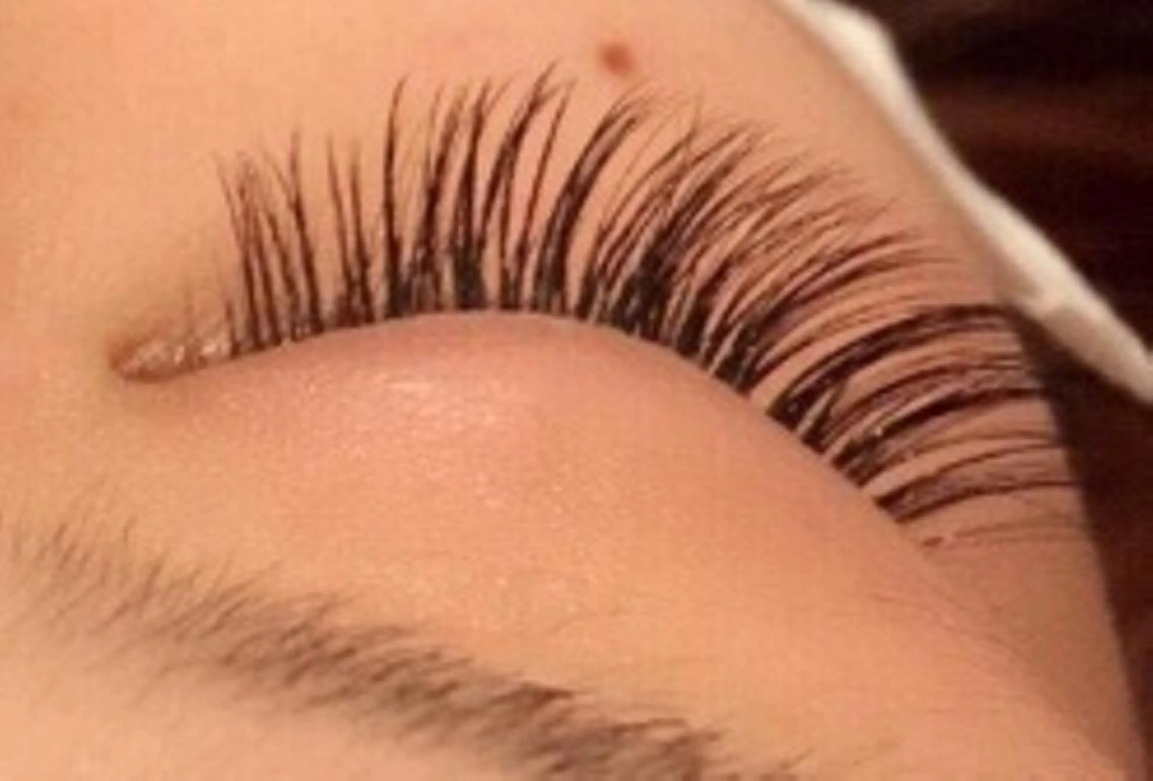 マツエク・マツパ 艶髪育成サロン 京橋　shinのヘアスタイル