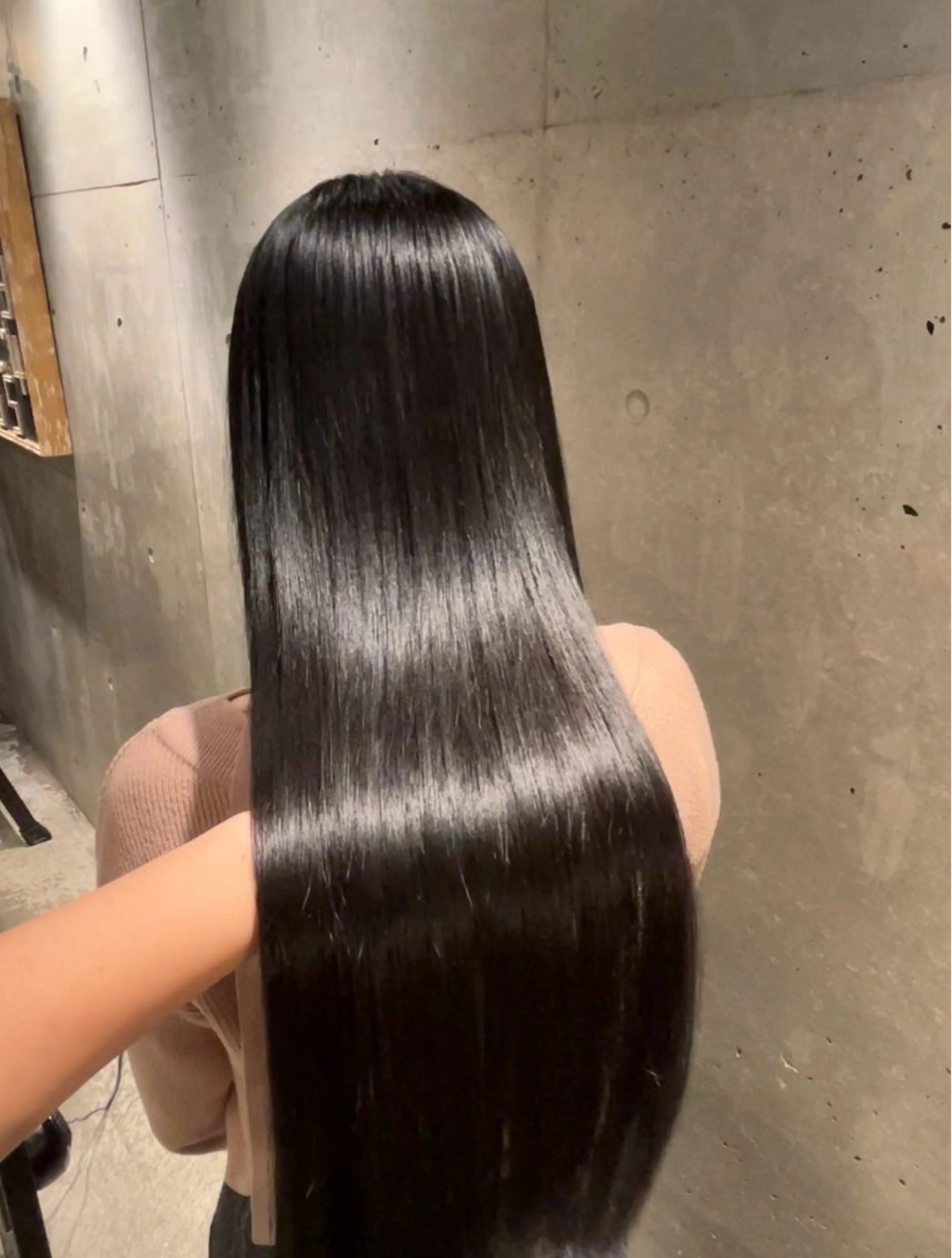 【髪に優しい】弱酸性縮毛矯正🌿の写真