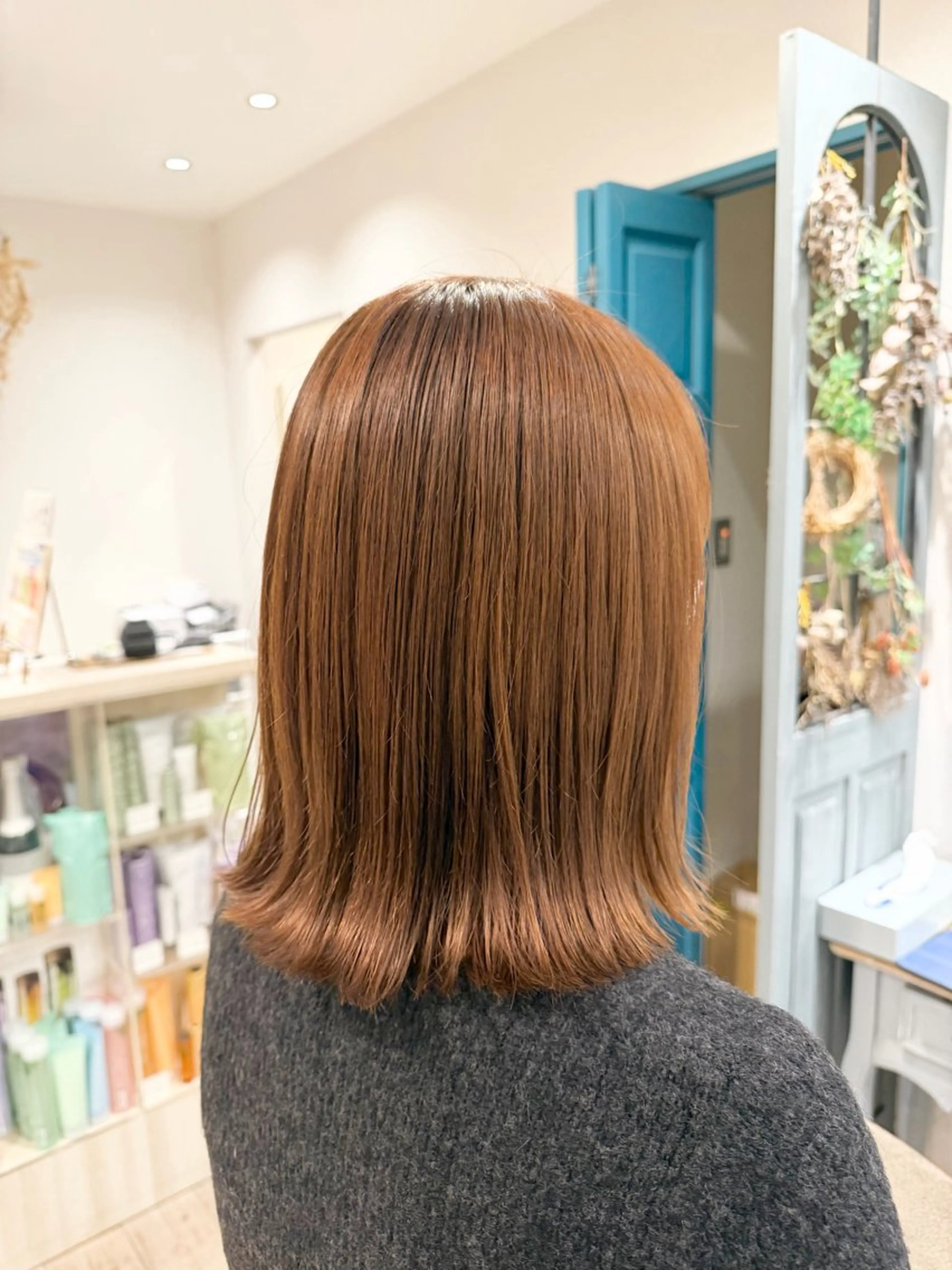 ミディアム 赤間 飛鳥のヘアスタイル