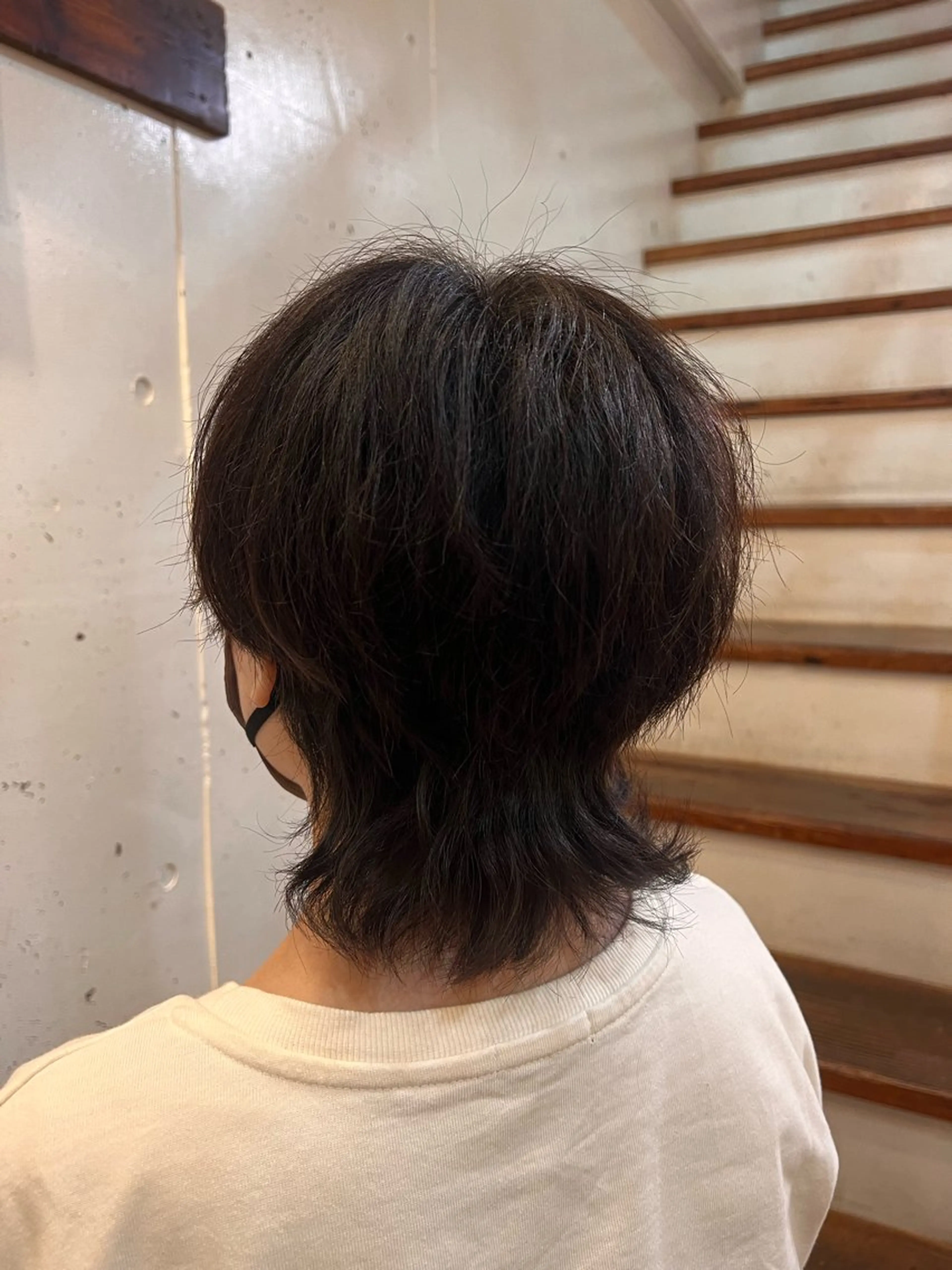 ミディアム ウルフカット 澤井 佑果のヘアスタイル
