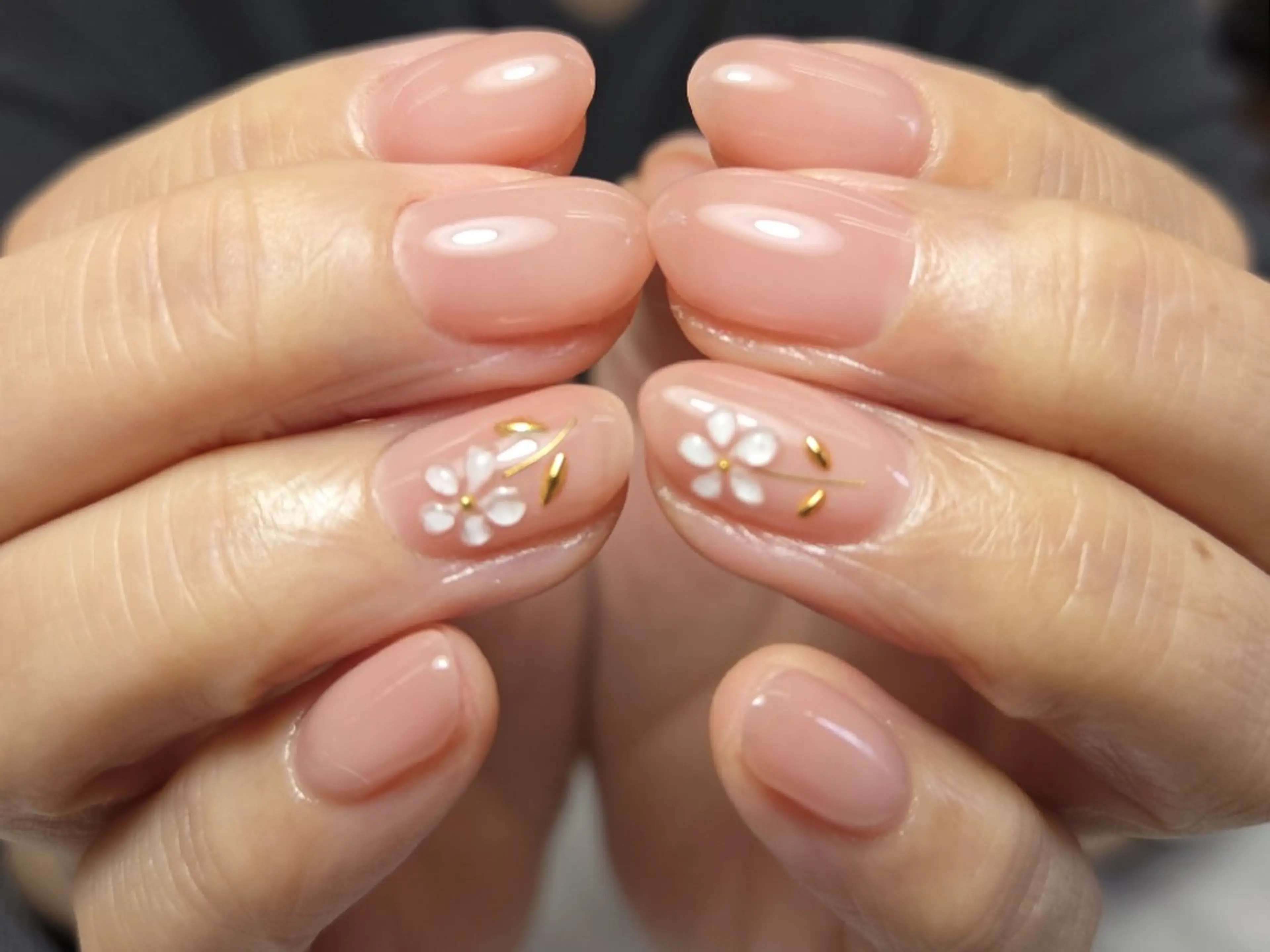 ネイル フラワーネイル ぷっくりネイル 春ネイル Nude所属・nude | rのネイルデザイン