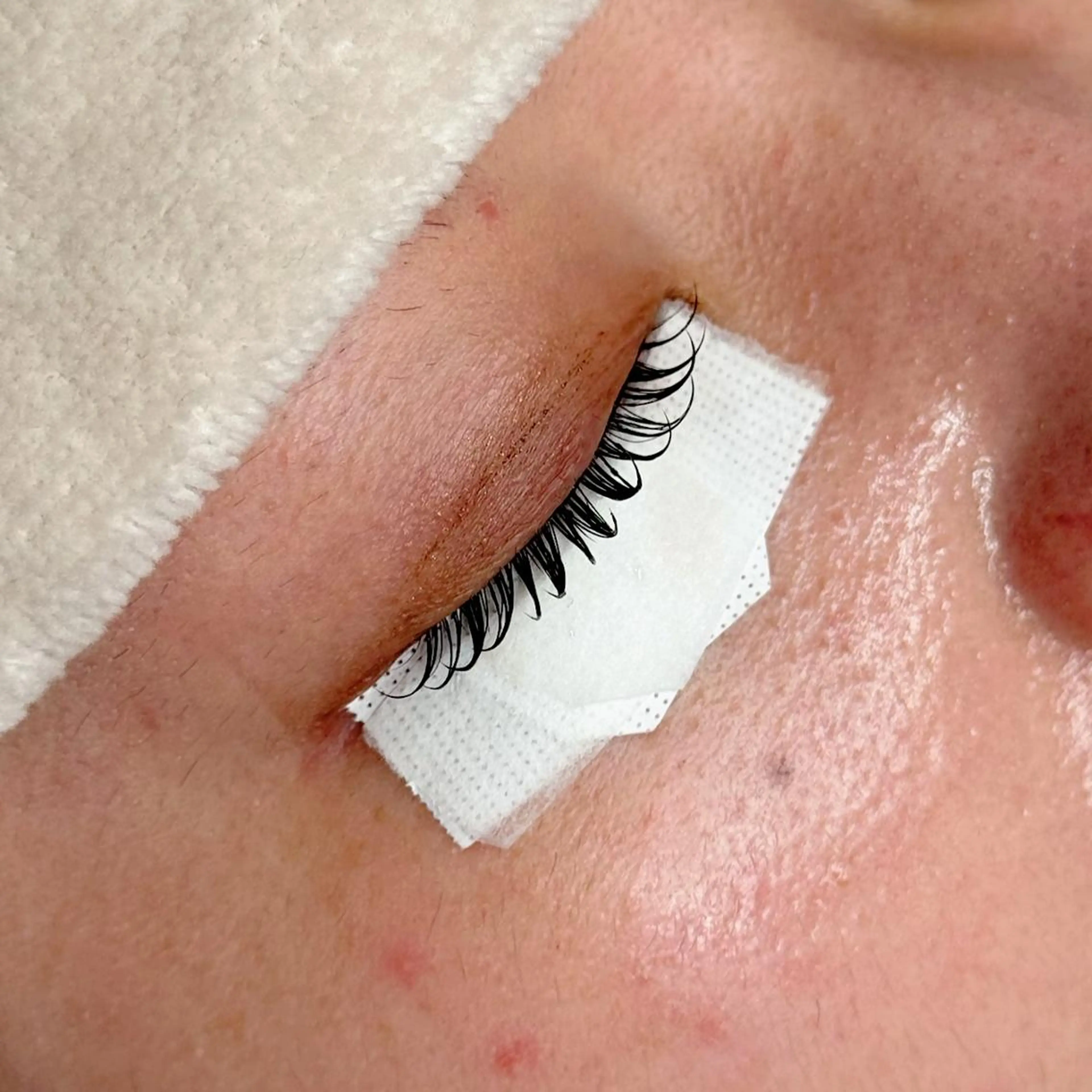 マツエク・マツパ 21時まで営業/金山 眉毛/脱毛/まつぱのマツエク・マツパデザイン