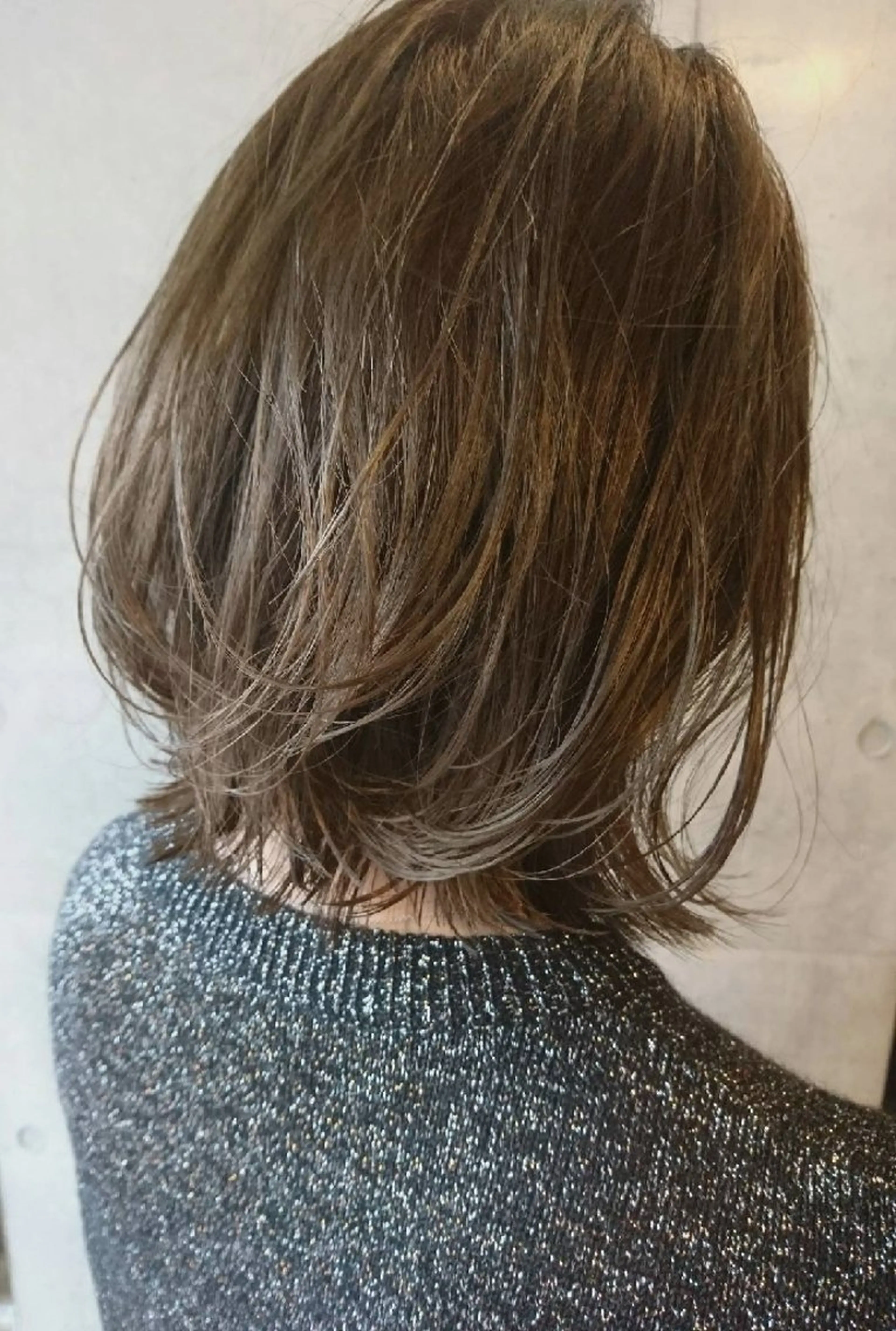 セミロング ヘアカラー 小田川 竜也のヘアスタイル