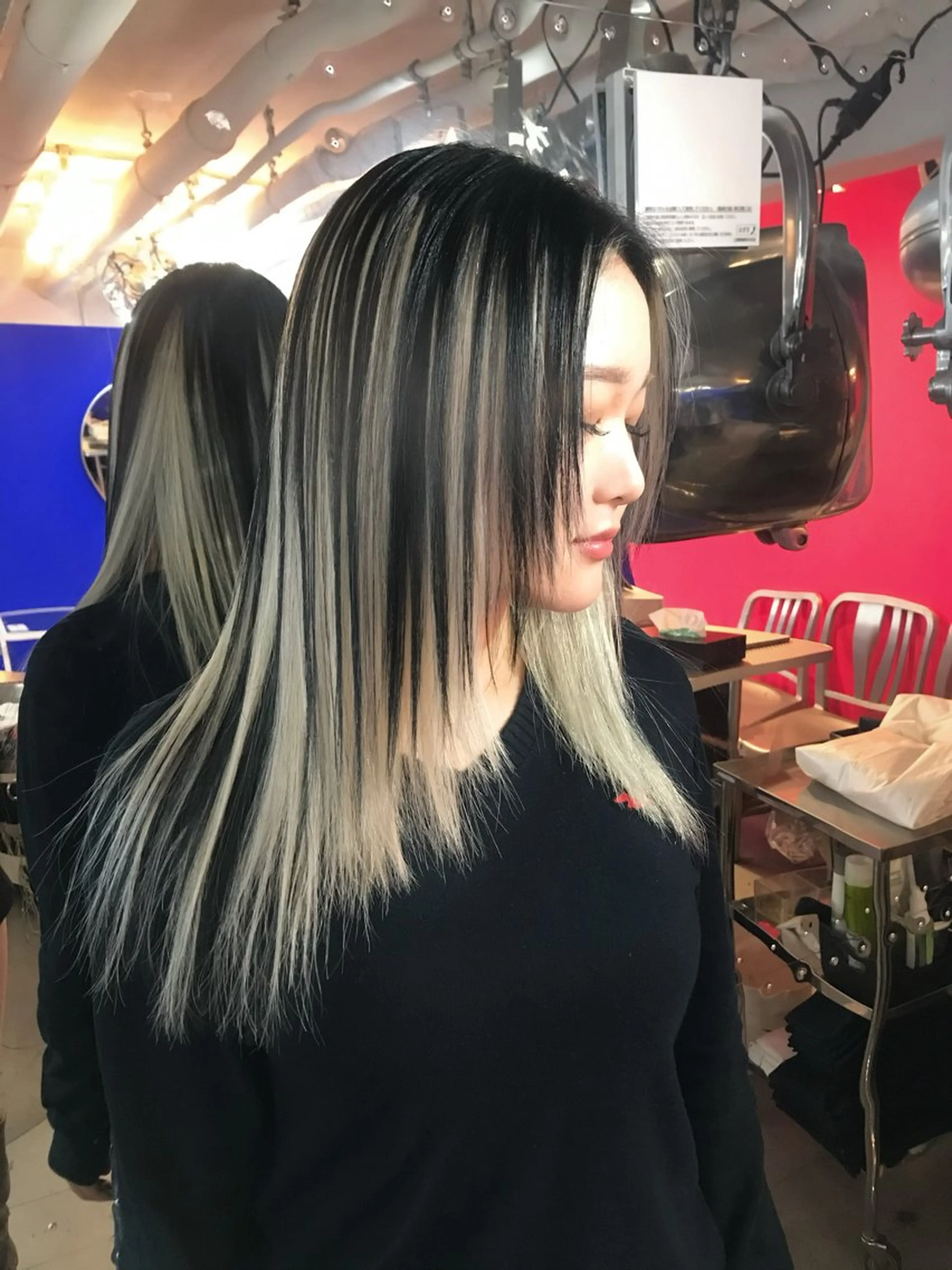 ロング カラー ブリーチ ヘアカラー トリートメント ヘアセット HARUNA/原宿/ デザイン/カットのヘアスタイル