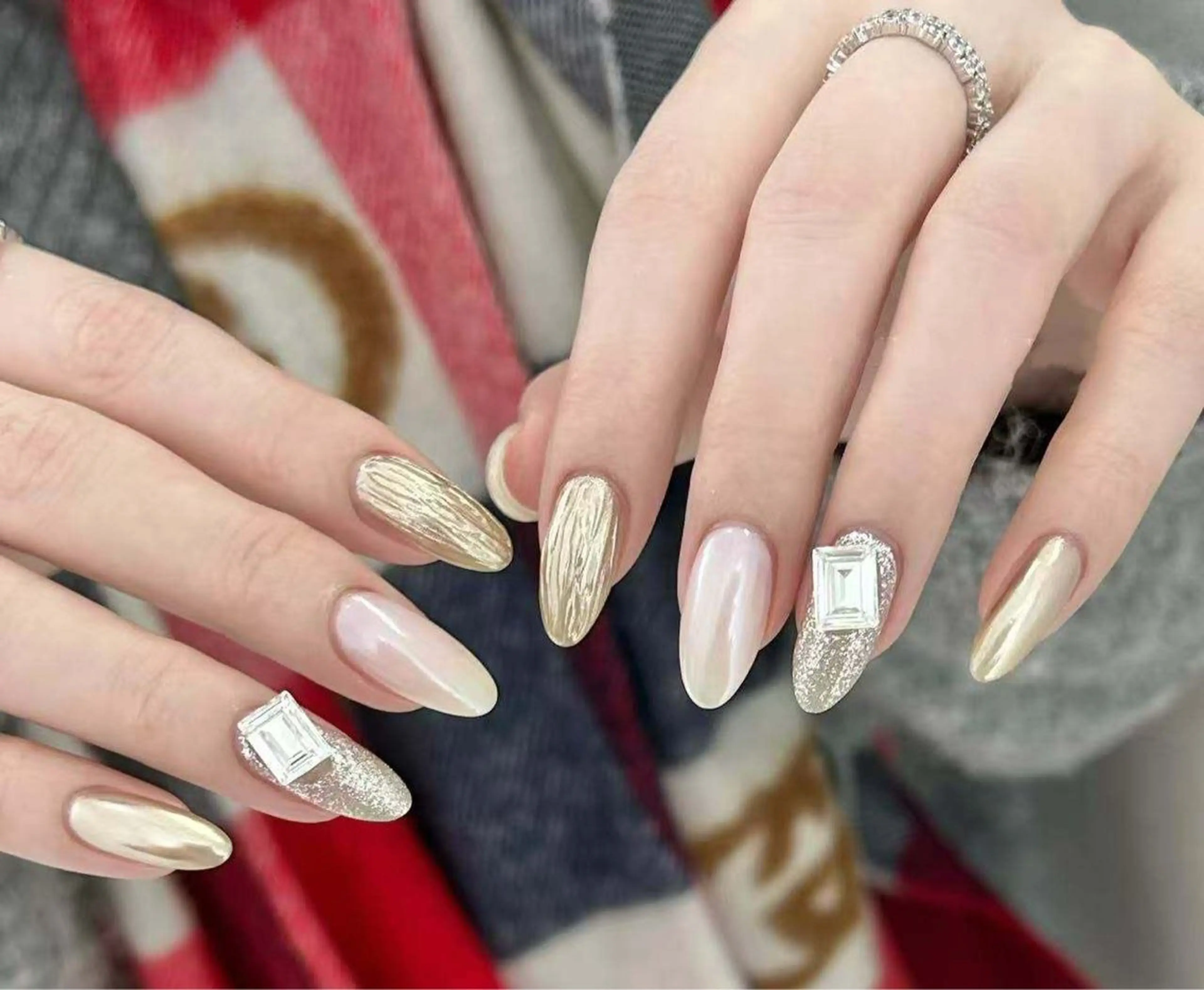 ネイル フラワーネイル フレンチネイル ジェルネイル ガラスフレンチ ハート ハンドネイル BabyYouMi nailのネイルデザイン