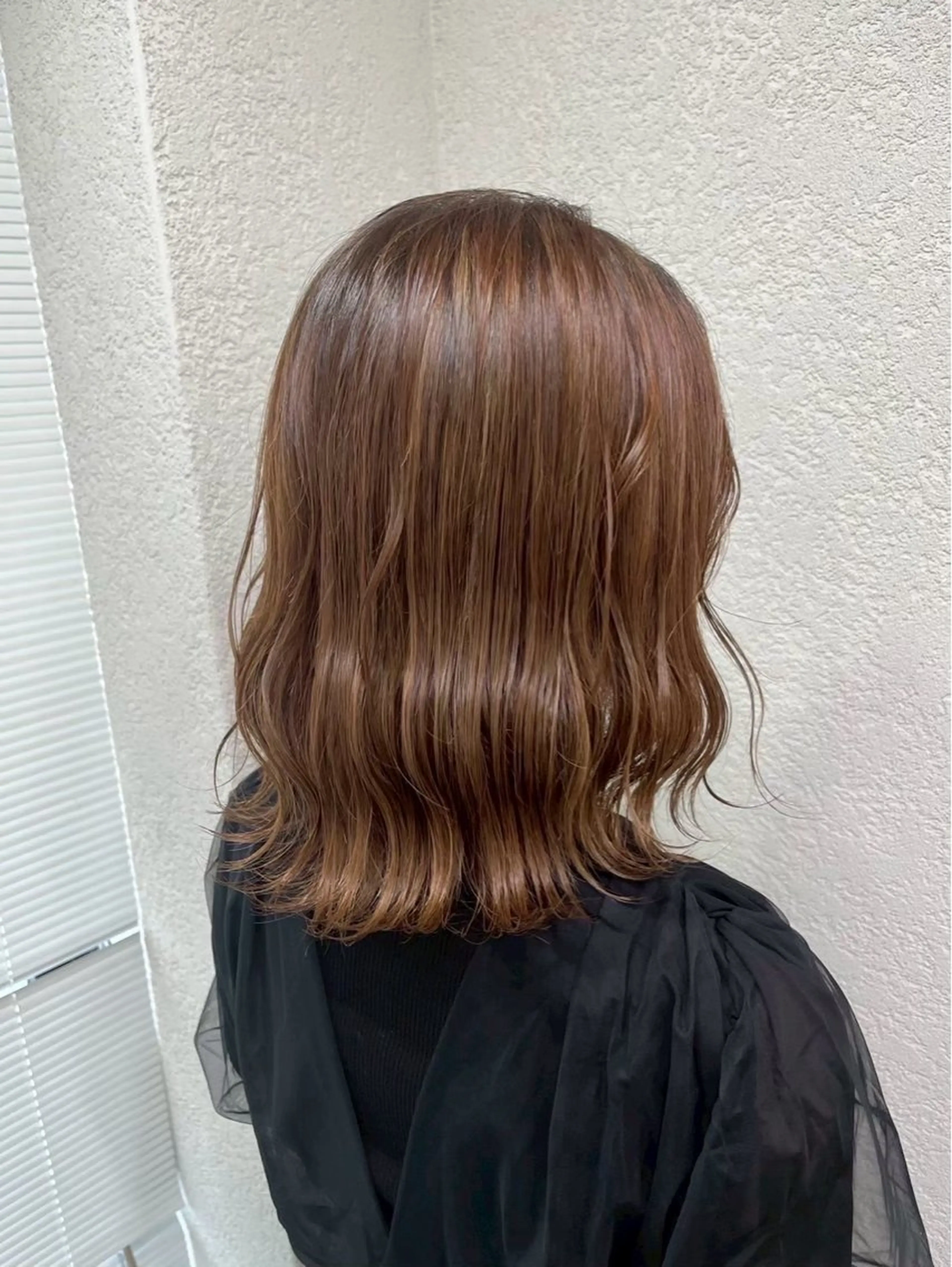 ミディアム ヘアカラー トリートメント ラベンダーカラー/ レイヤーカットAyaのヘアスタイル