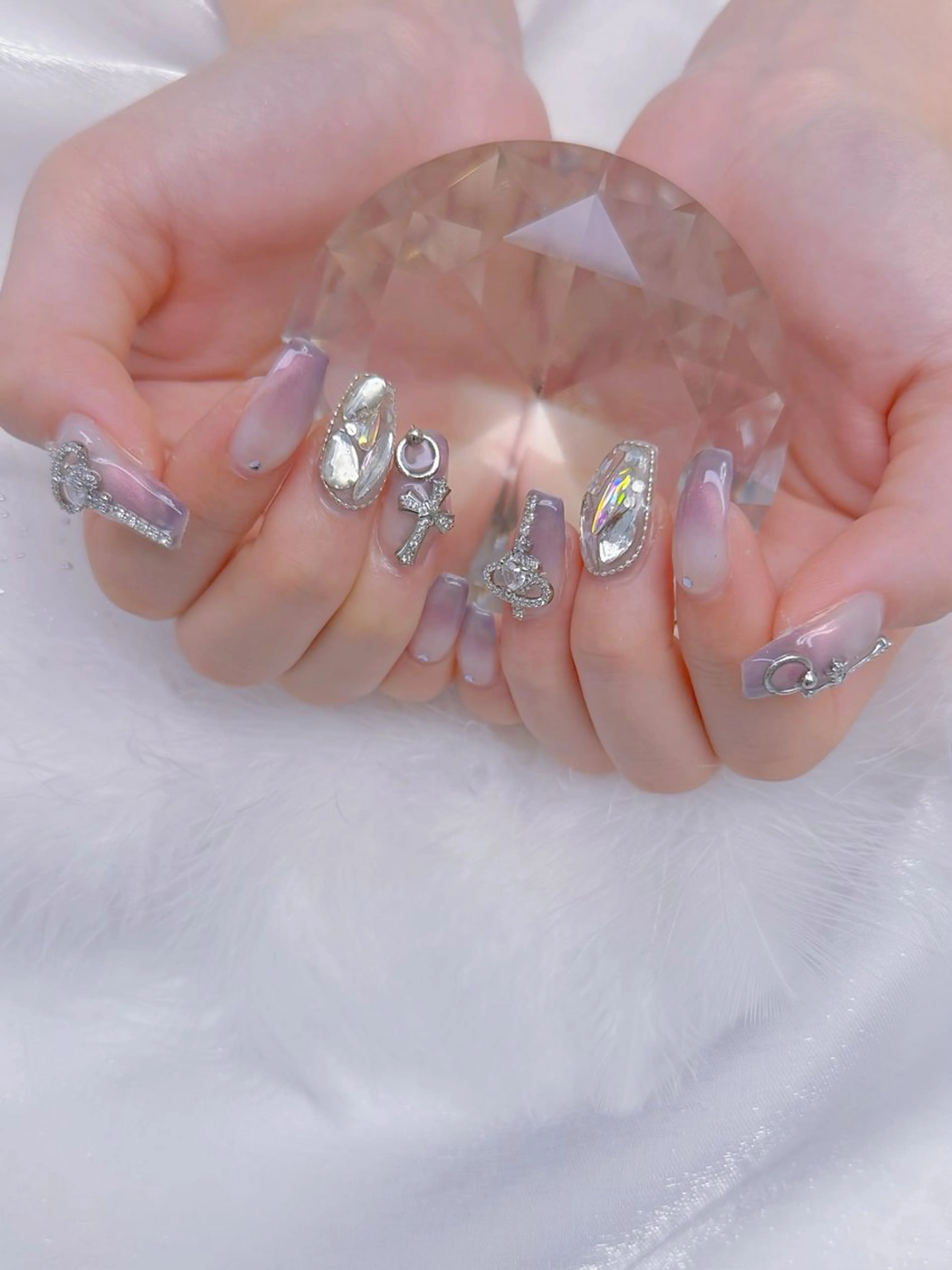 ネイル Romymoon nail帆南☾ ໋のネイルデザイン