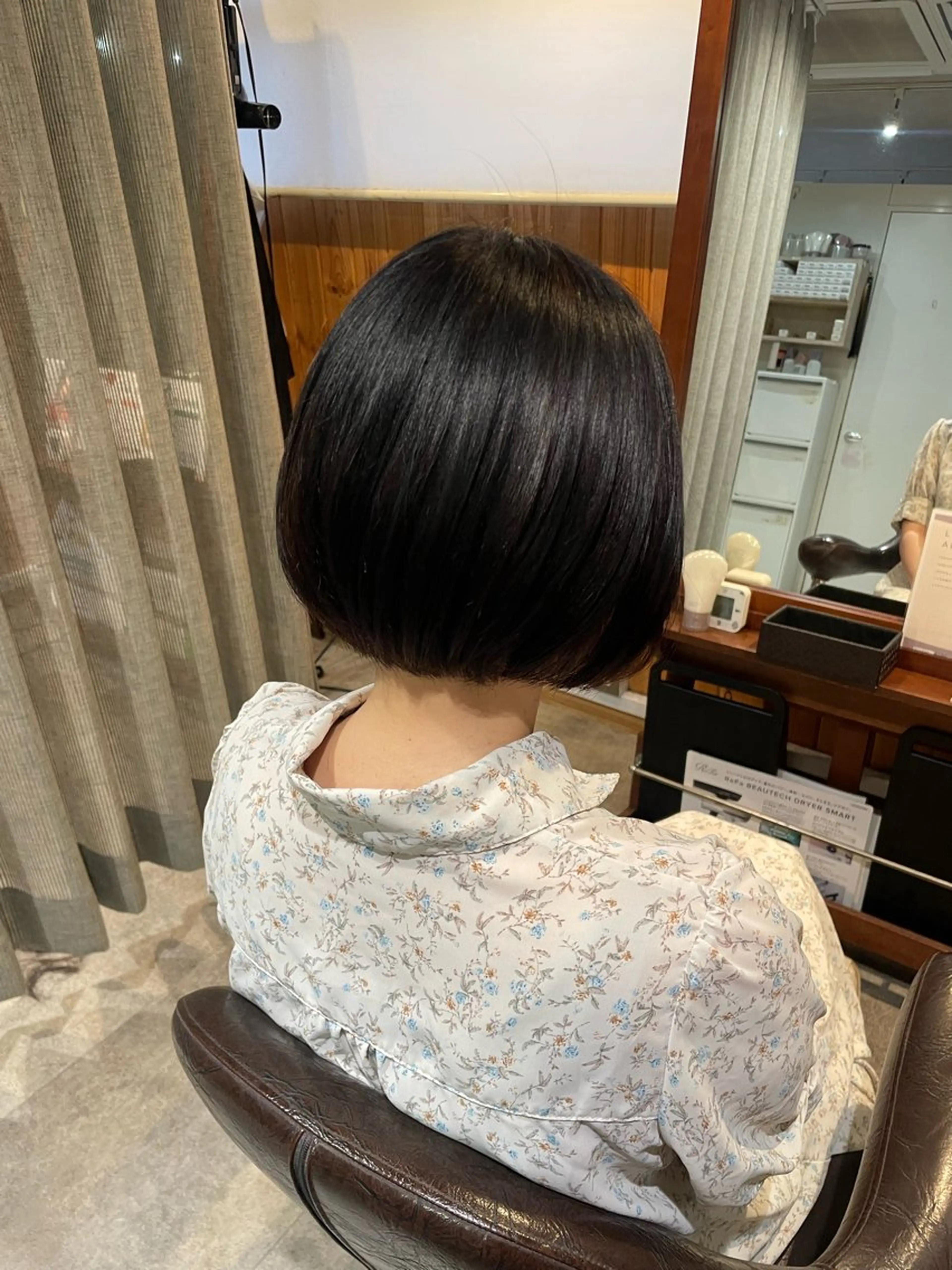 ショート カラー ショートボブ ブラウンカラー ダークブラウン ボブ ショートヘア カット ヘアカラー トリートメント 髪質改善/Bloss om🌷高橋沙衣のヘアスタイル