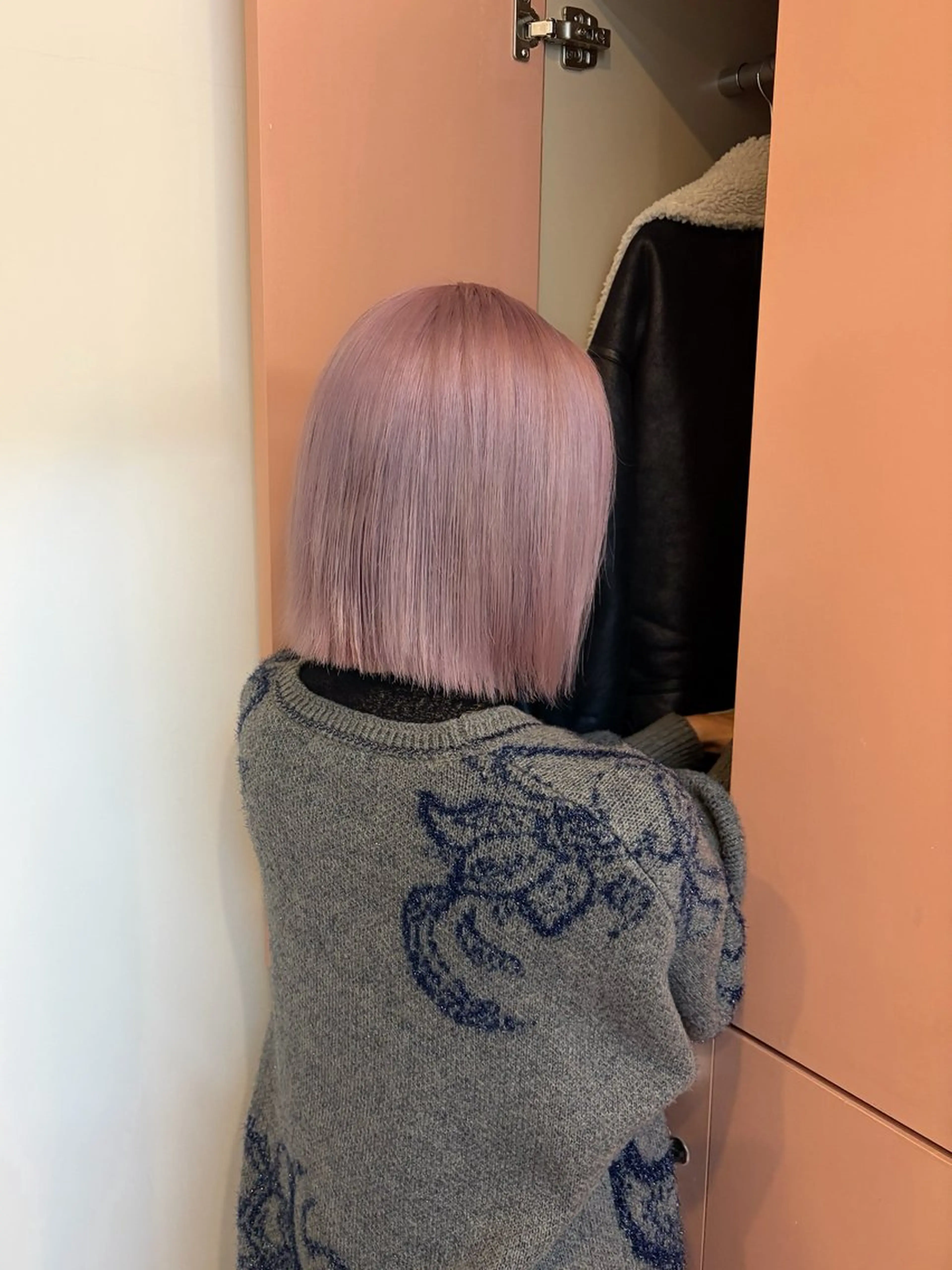 ミディアム ピンクラベンダー mite hikariのヘアスタイル