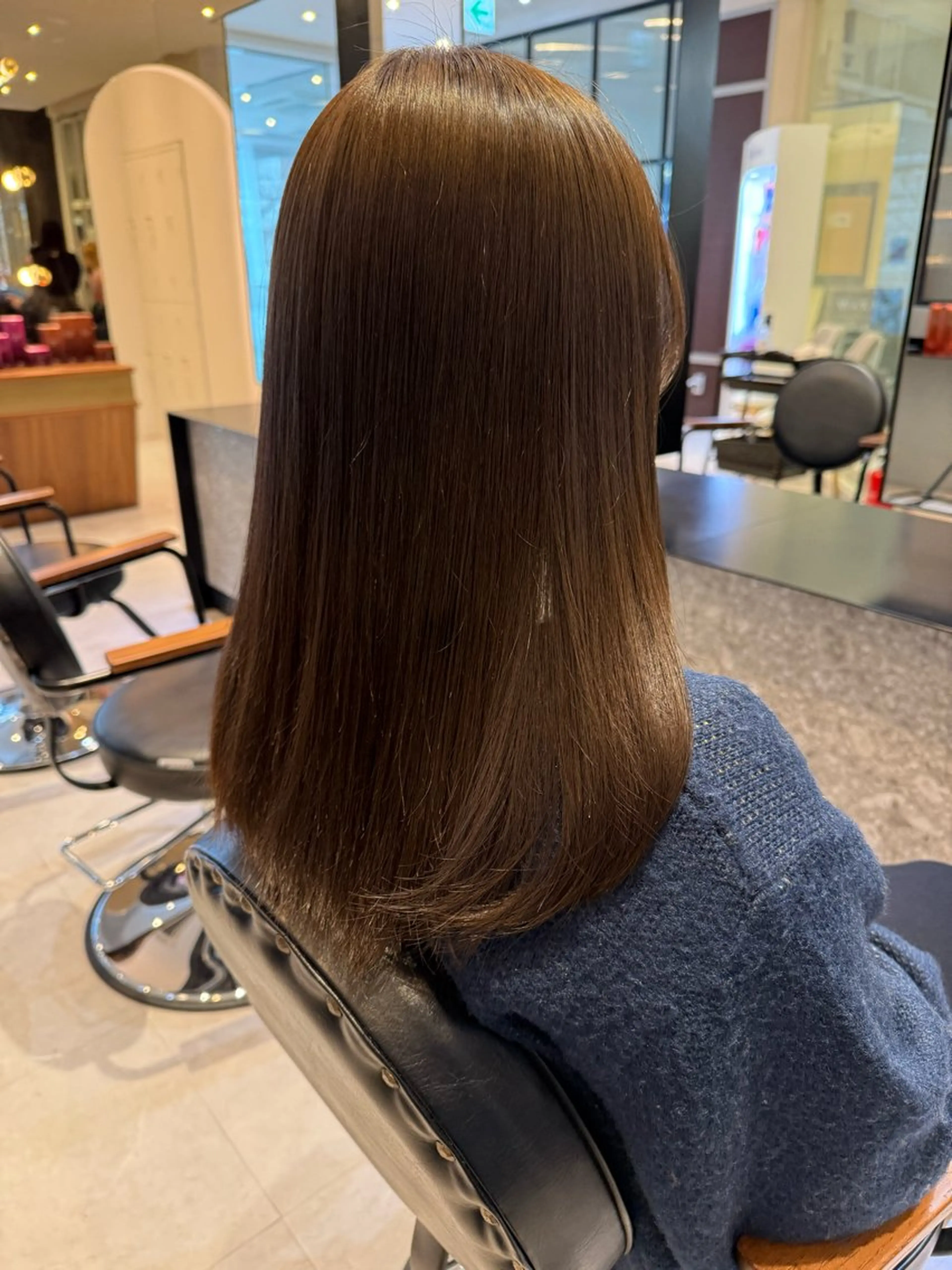 セミロング 韓国ヘア🇰🇷/ みずき/レイヤーのヘアスタイル