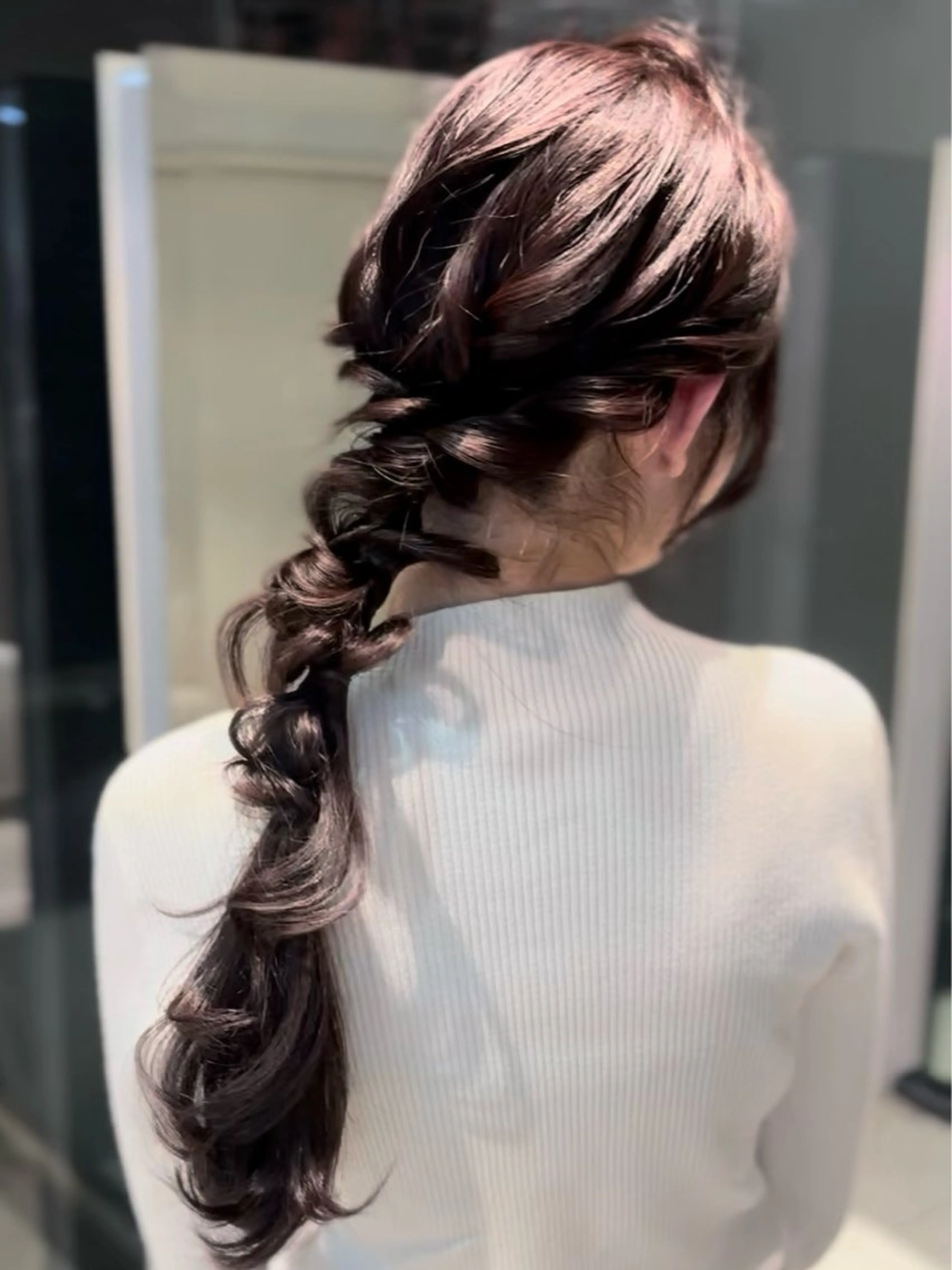 ロング ヘアアレンジ 大垰 莉玖のヘアスタイル