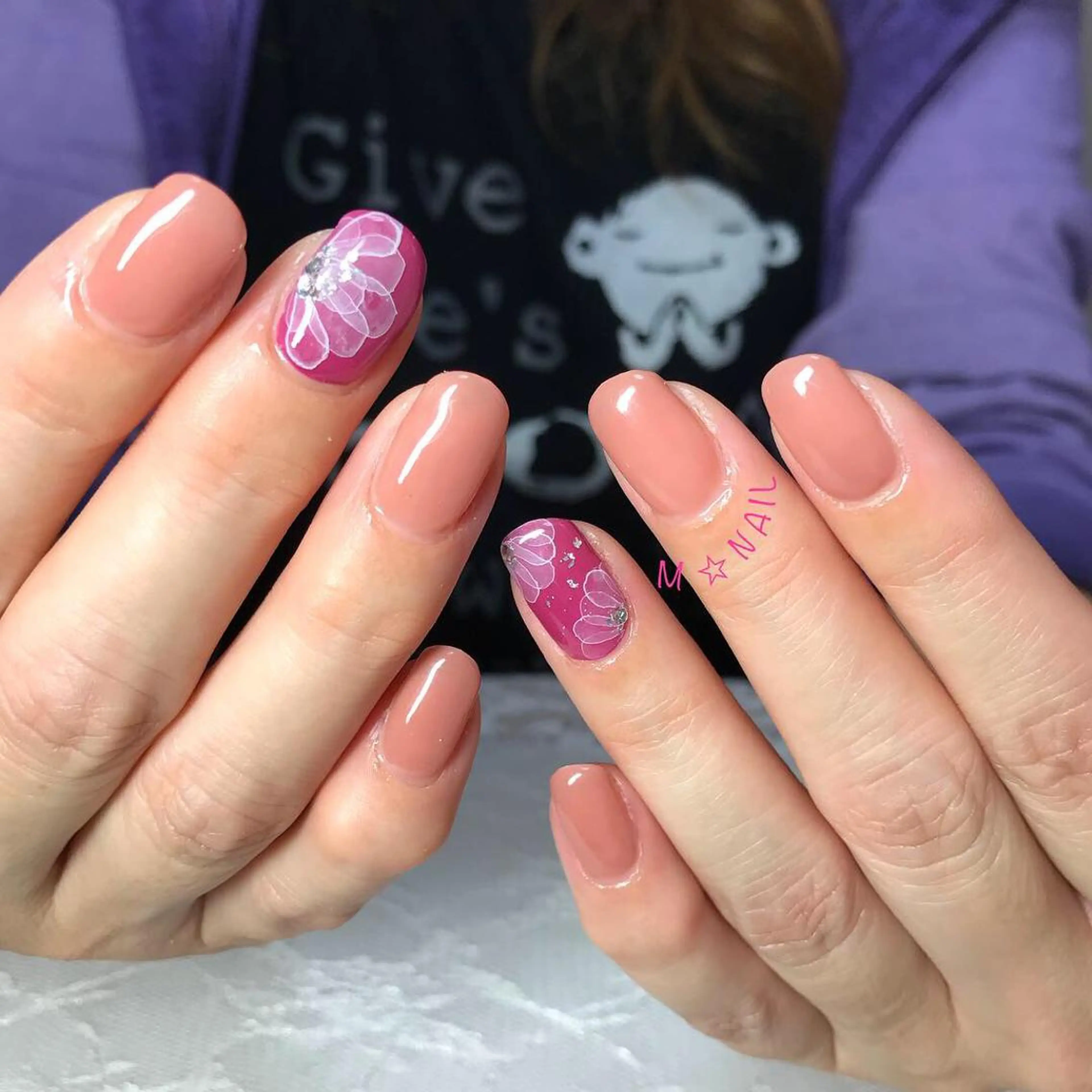 ネイル フラワーネイル 春ネイル ハンドネイル COCO +のエステ・リラクイメージ