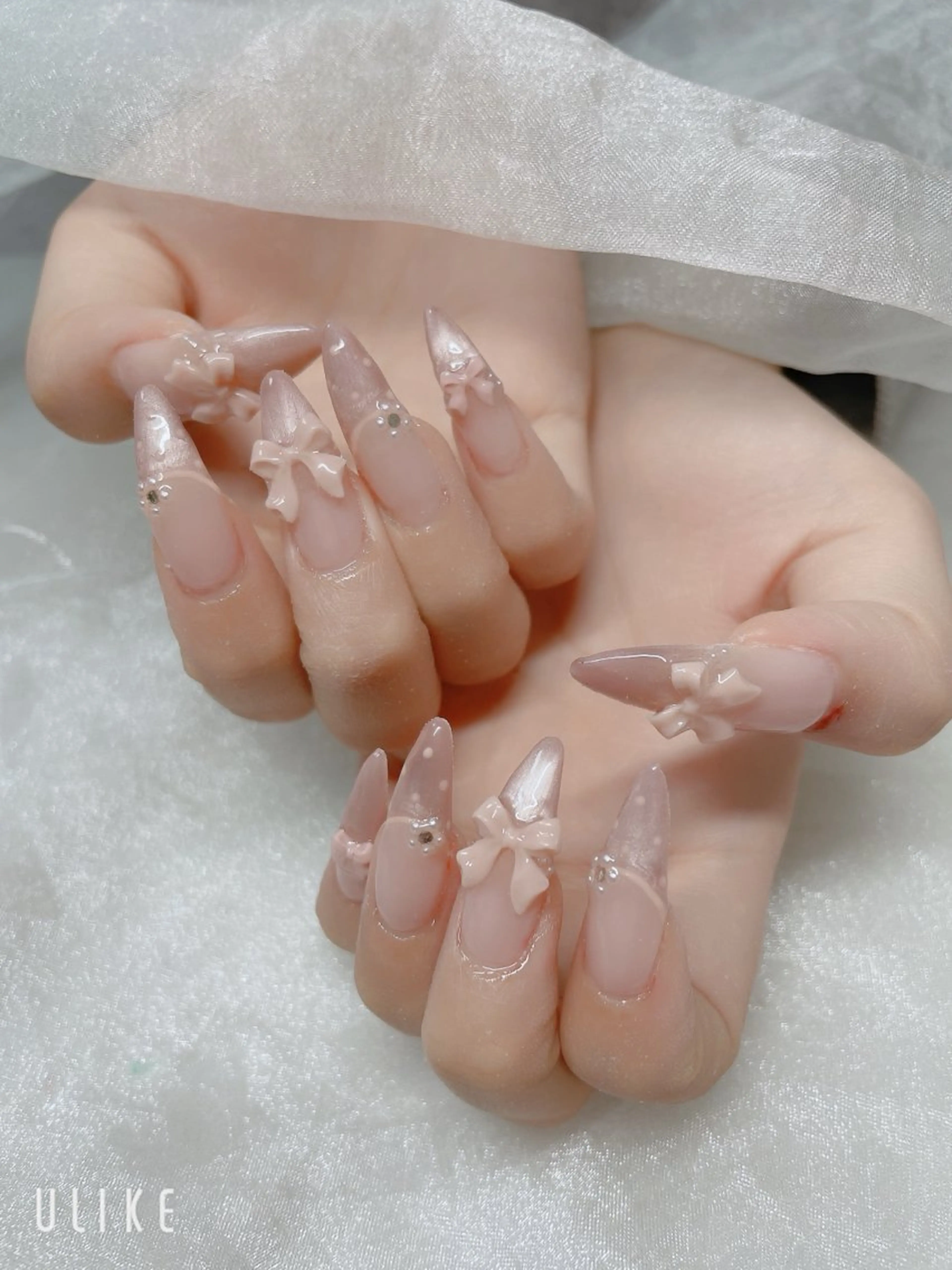 ネイル ドット BABY LION :Linaのネイルデザイン