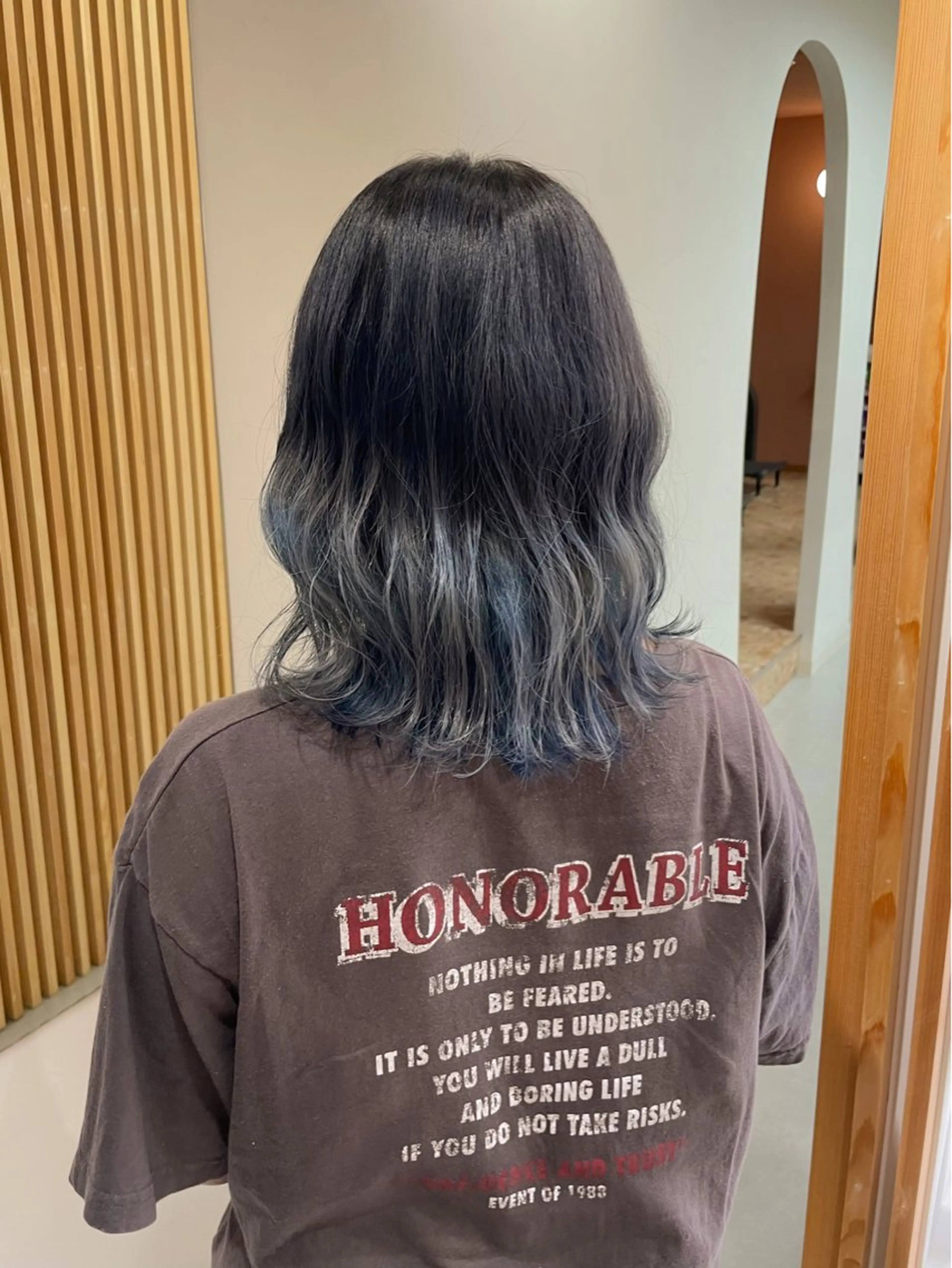 ミディアム カラー ヘアアレンジ ダブルカラー,透け カラーHINARIのヘアスタイル