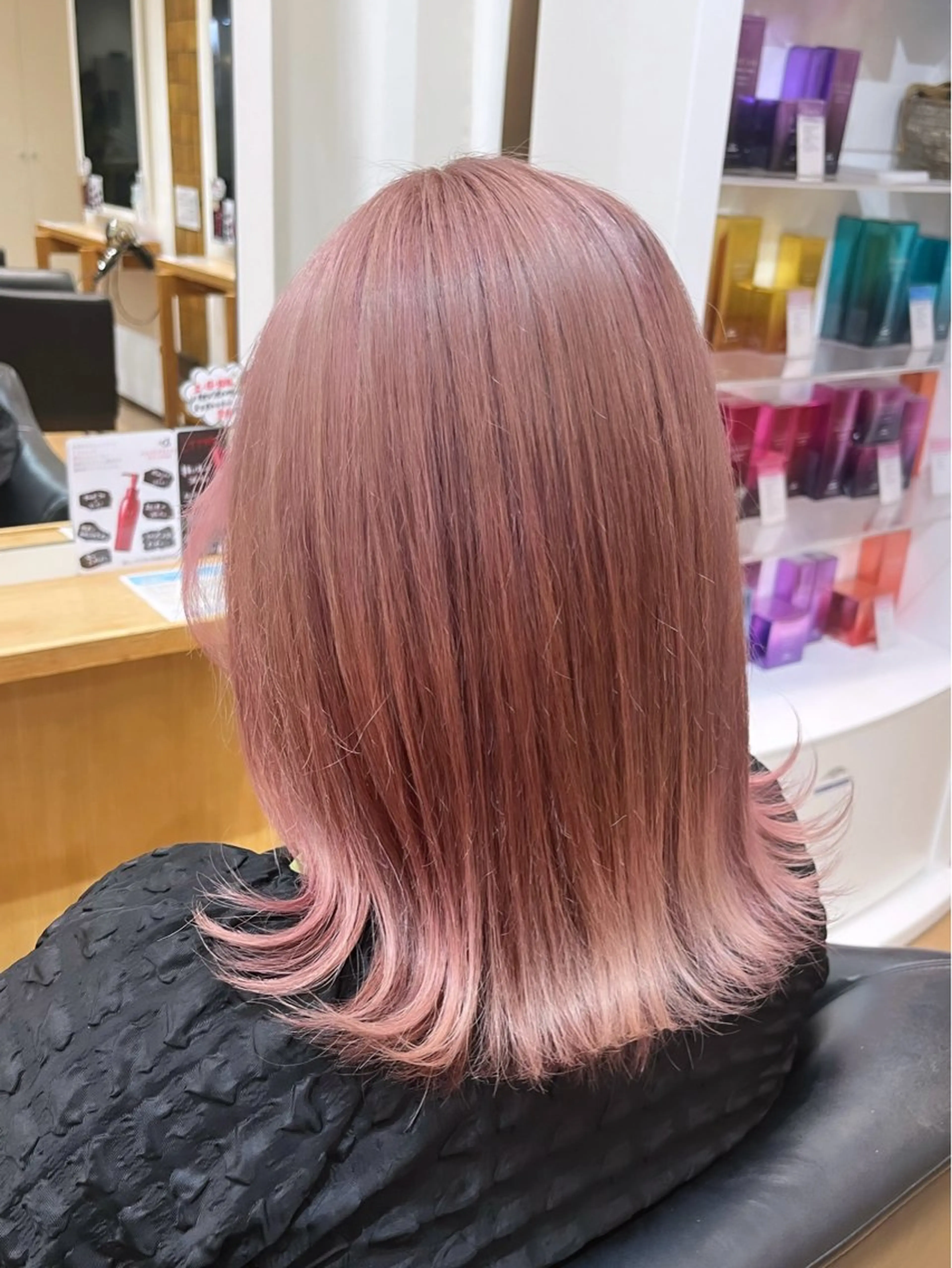 ミディアム 池田 遥香のヘアスタイル