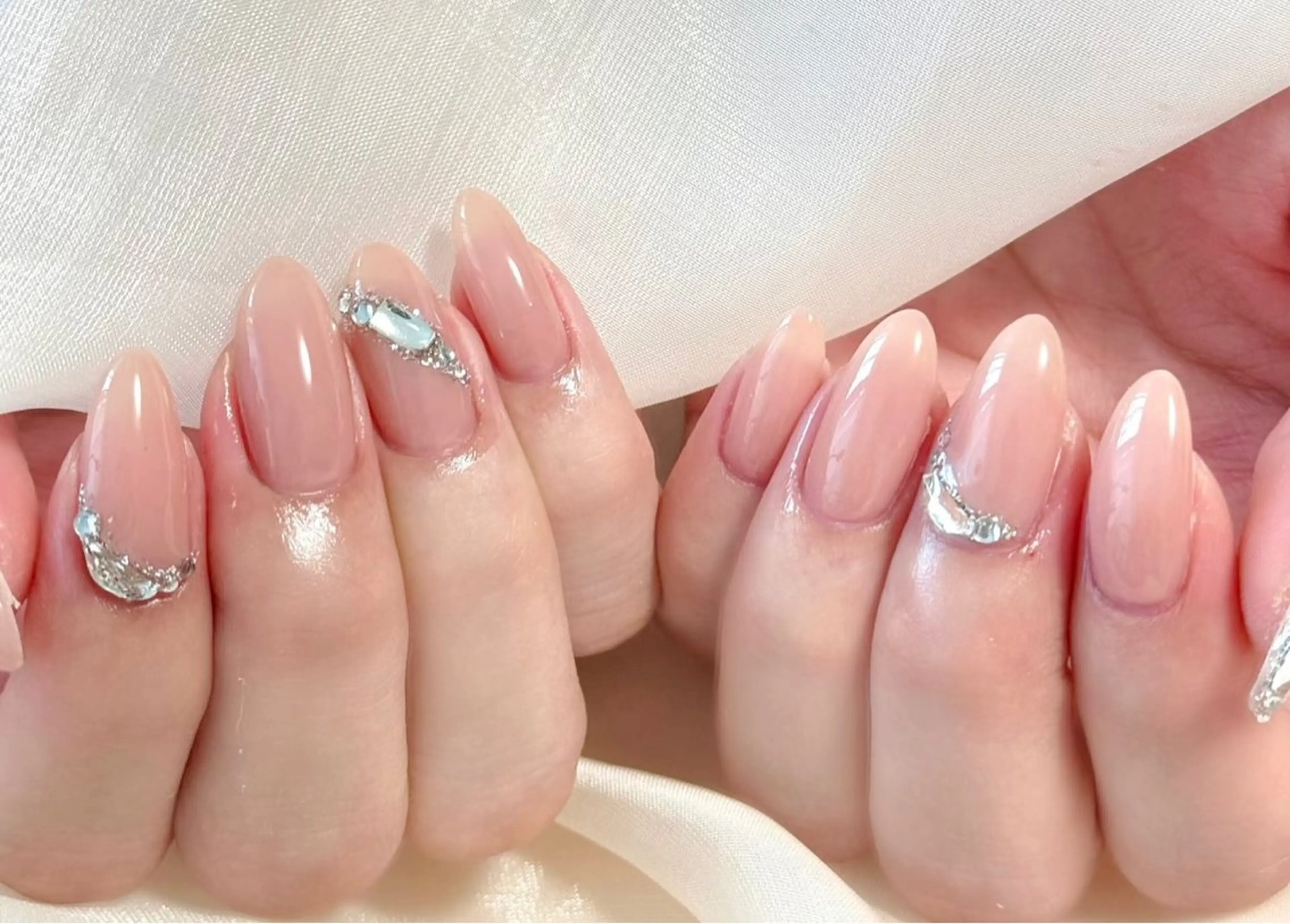 ネイル フレンチネイル ガーリー ガラスフレンチ 韓国ネイル ロングネイル ハンドネイル Venus nail チップ長さだし専門店のネイルデザイン