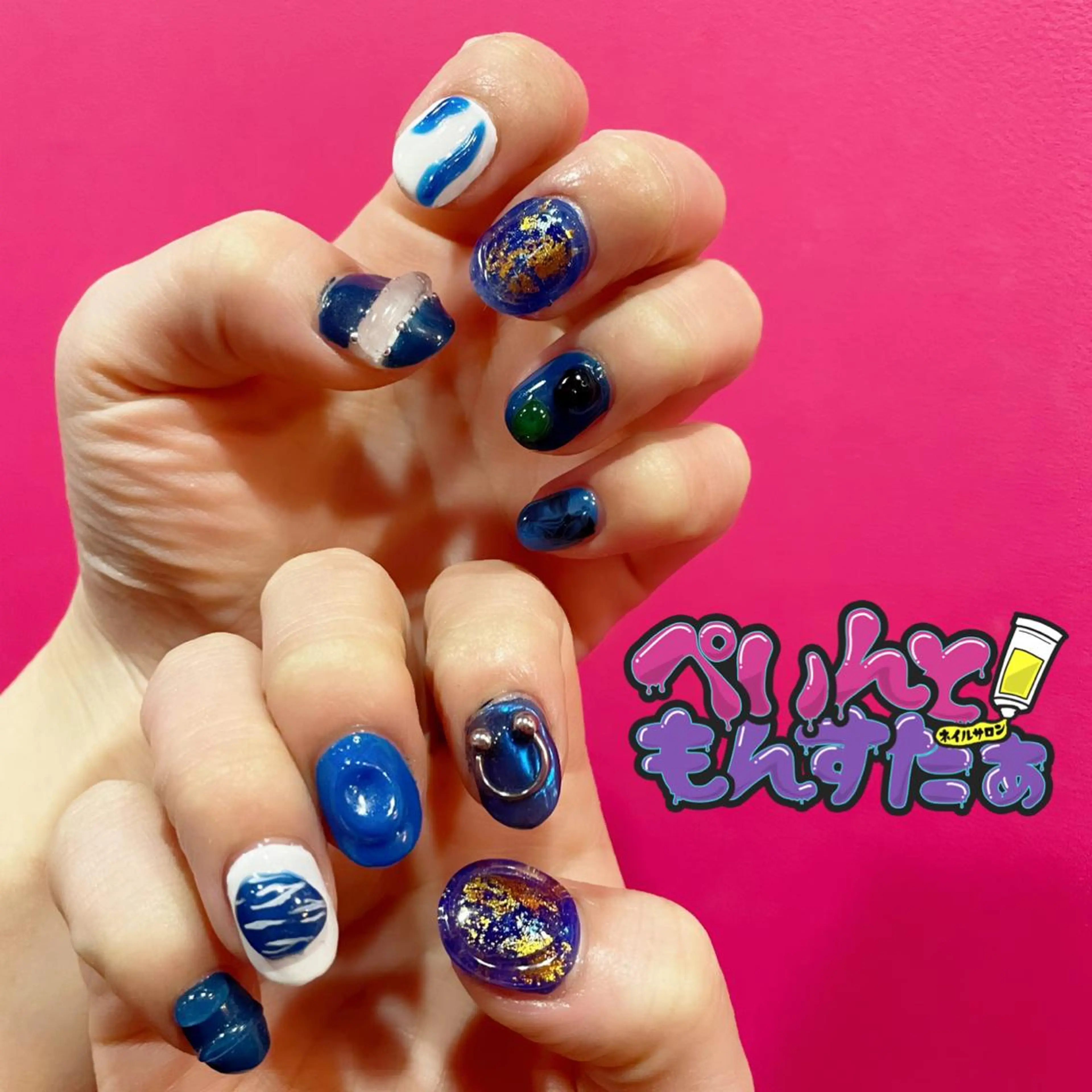 ネイル ニュアンスネイル ぺいんともんすたぁ 鶴橋のネイルデザイン