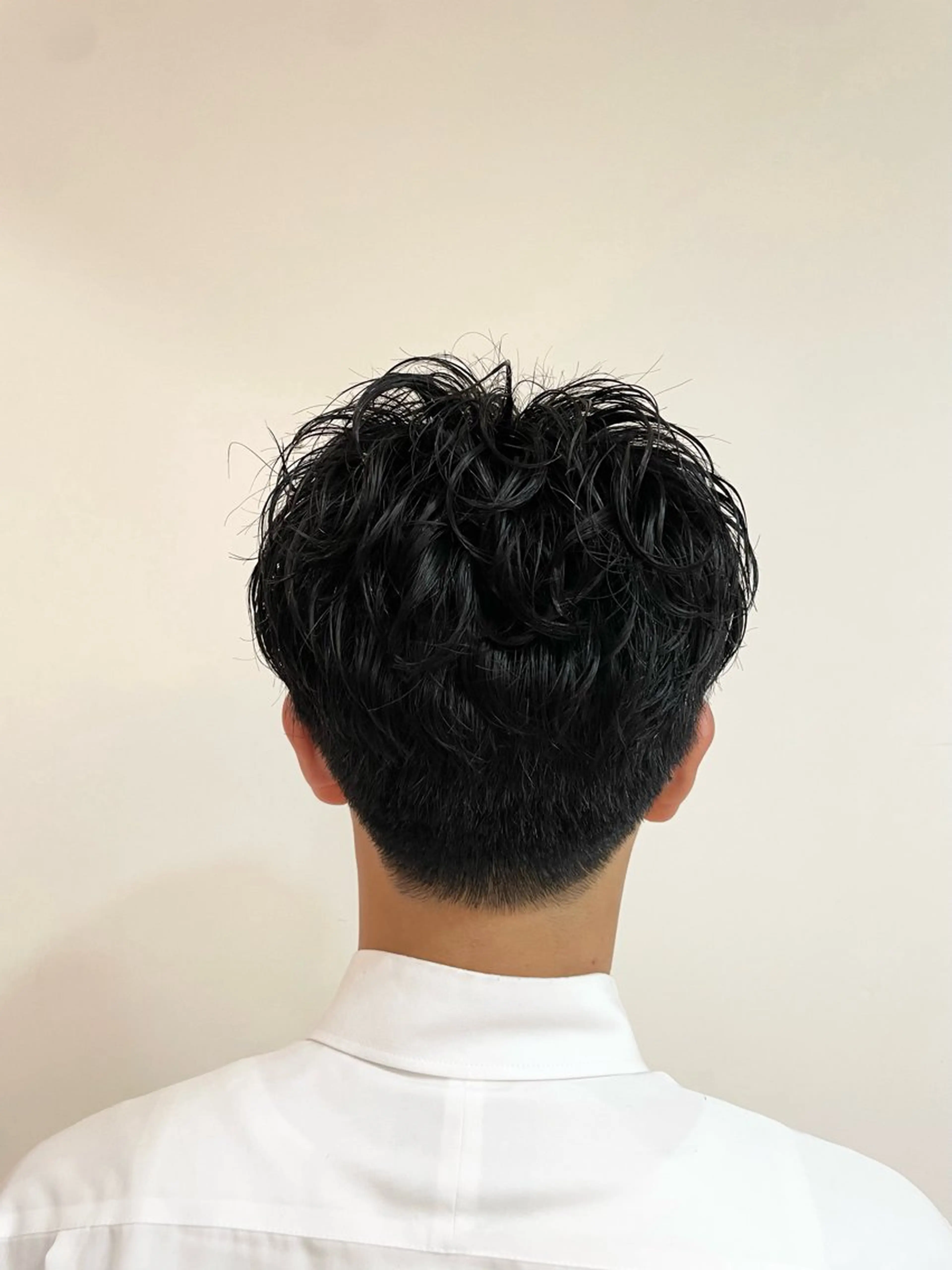 パーマ メンズ レナークアリア 梅津美憂のヘアスタイル