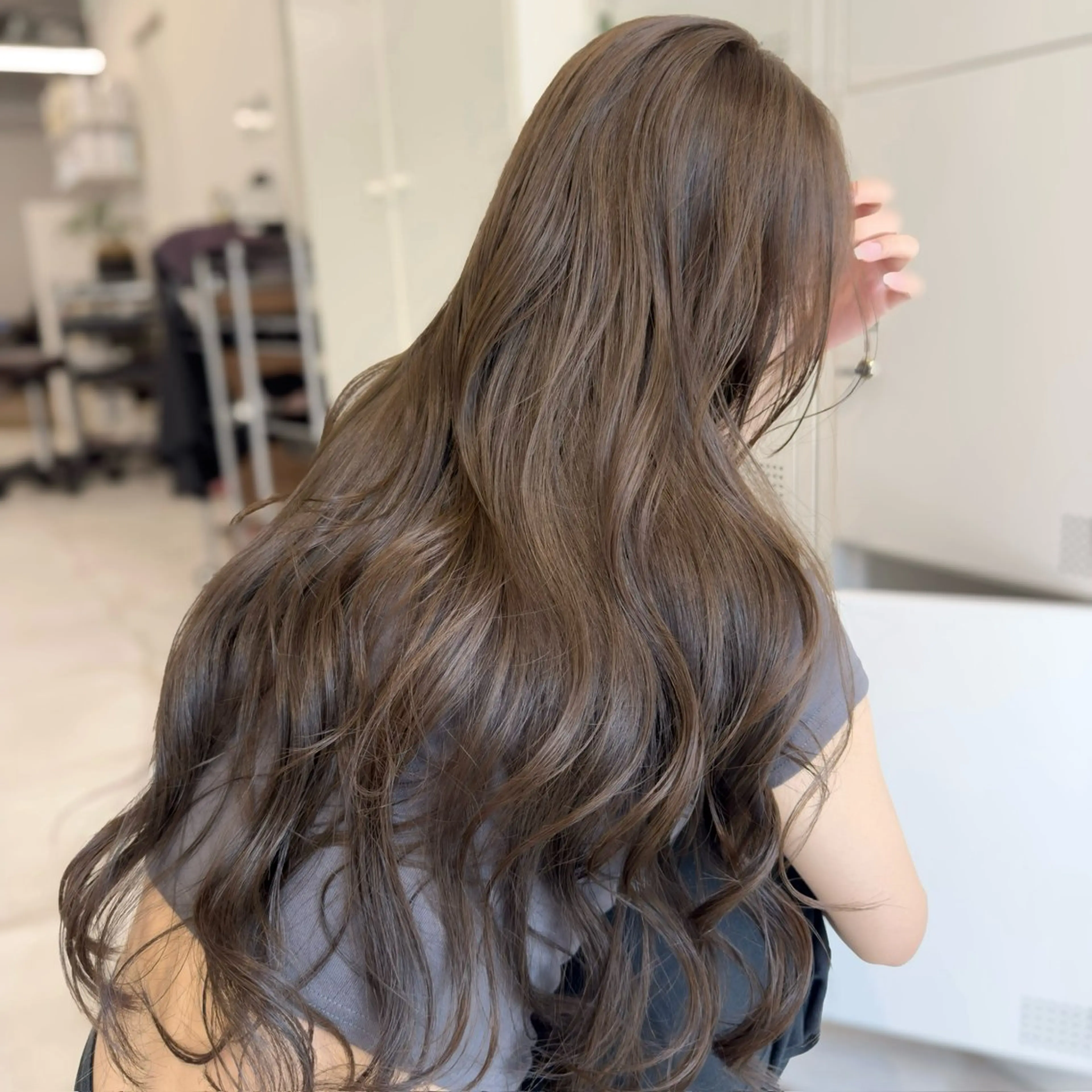 ロング カラー カット ヘアカラー トリートメント ブリーチなし/レイヤ ー特化🌈Tommyのヘアスタイル