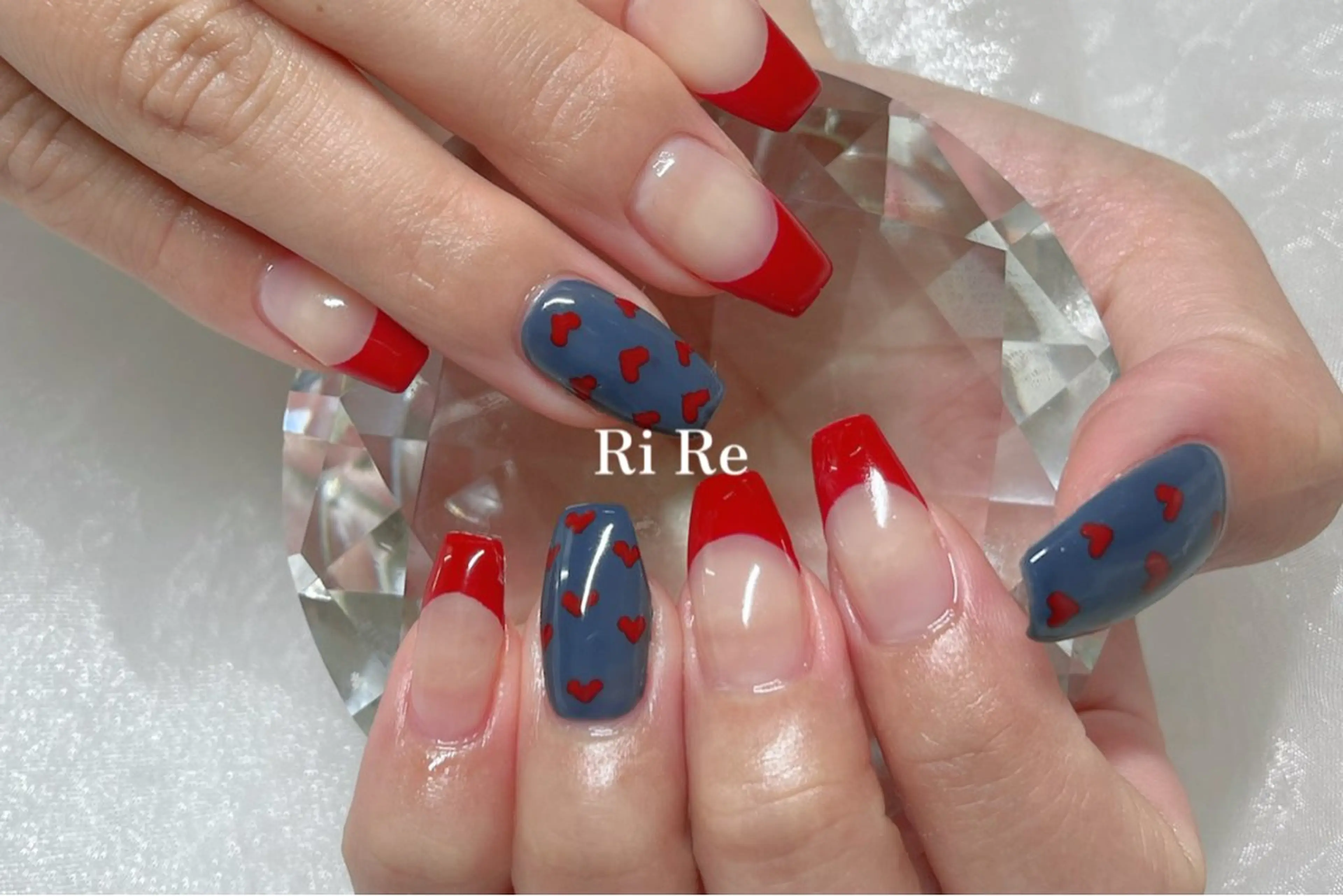 ネイル フレンチネイル ハート 赤色 Nailsalon RiRe♡Reikaのネイルデザイン