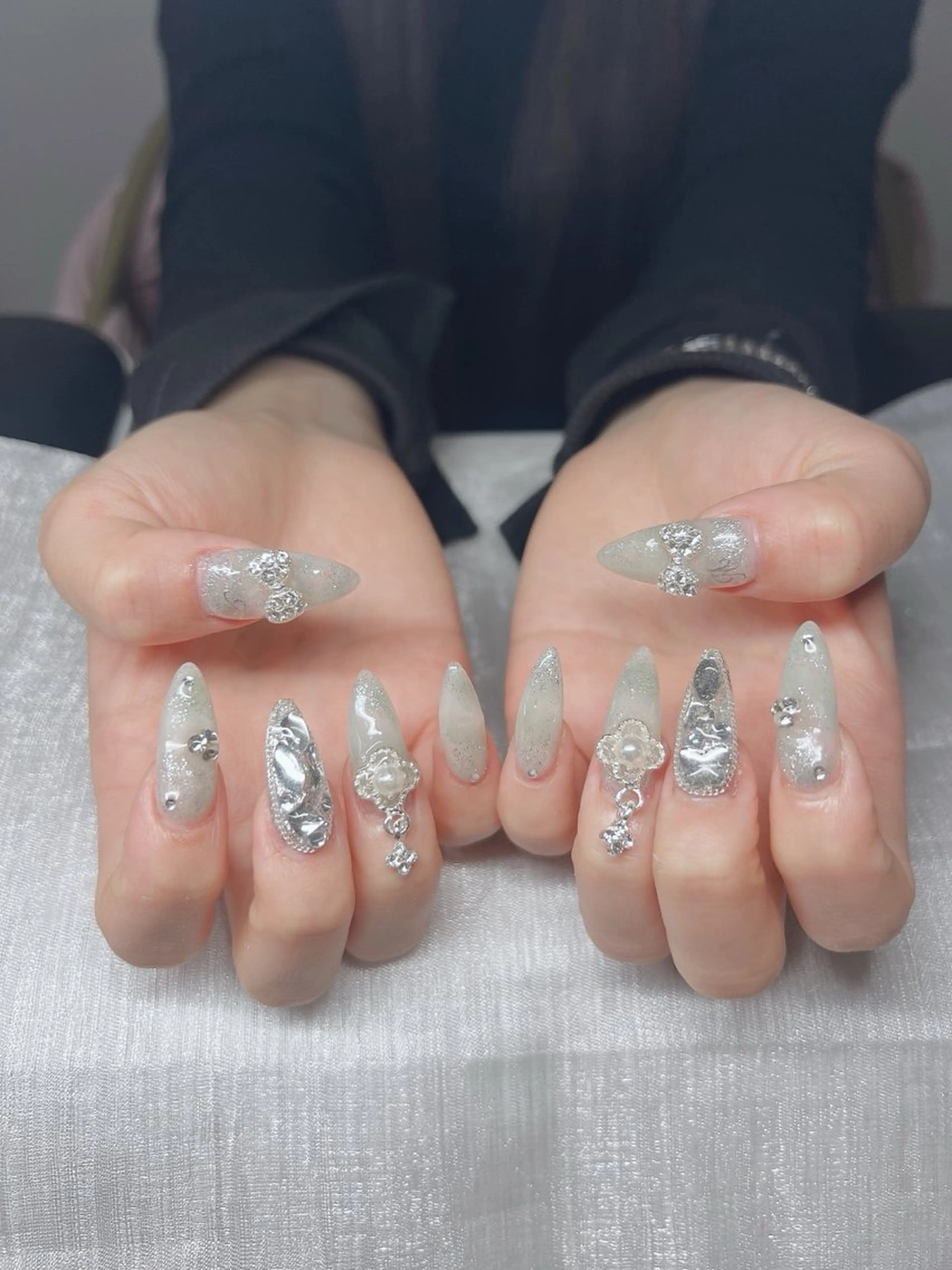 ネイル オーロラネイル チークネイル 長さ出し フットネイル フレンチネイル ハンドネイル Lee Nails チップ長さだし専門店のネイルデザイン