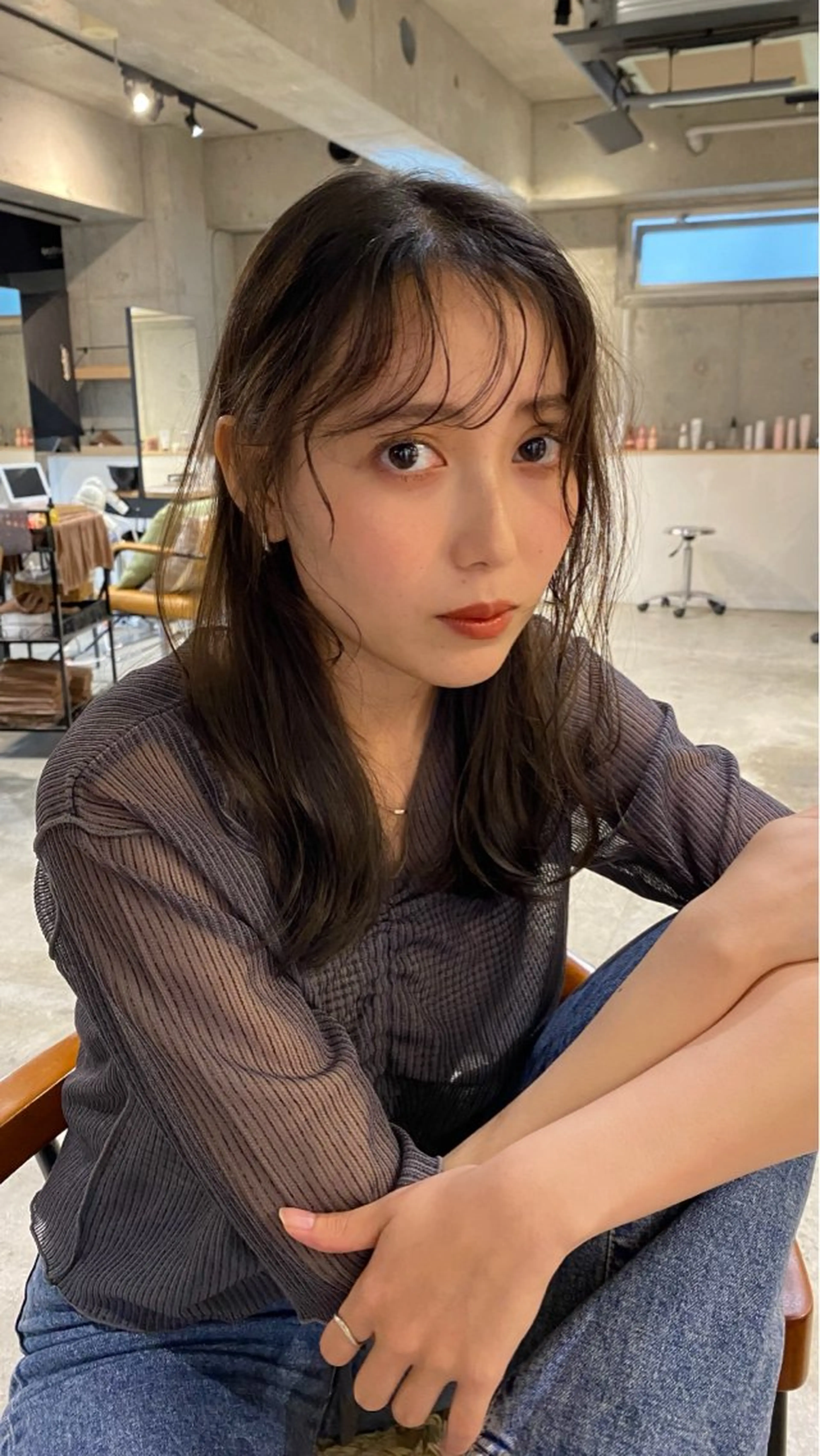 セミロング カラー ブラウンカラー 海外風レイヤー🥥 NANAのヘアスタイル