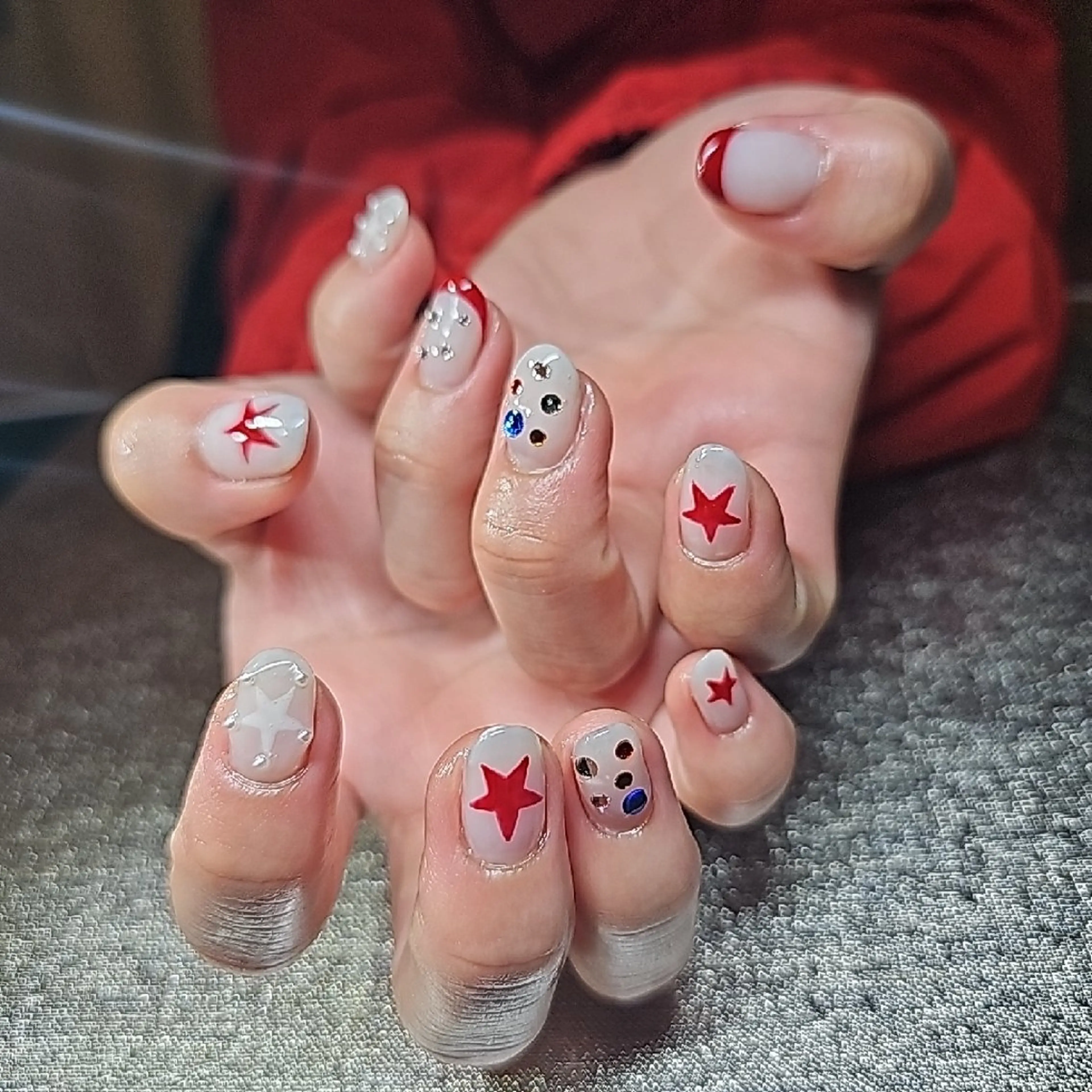 ネイル フレンチネイル 赤色 salon de  Princessのネイルデザイン