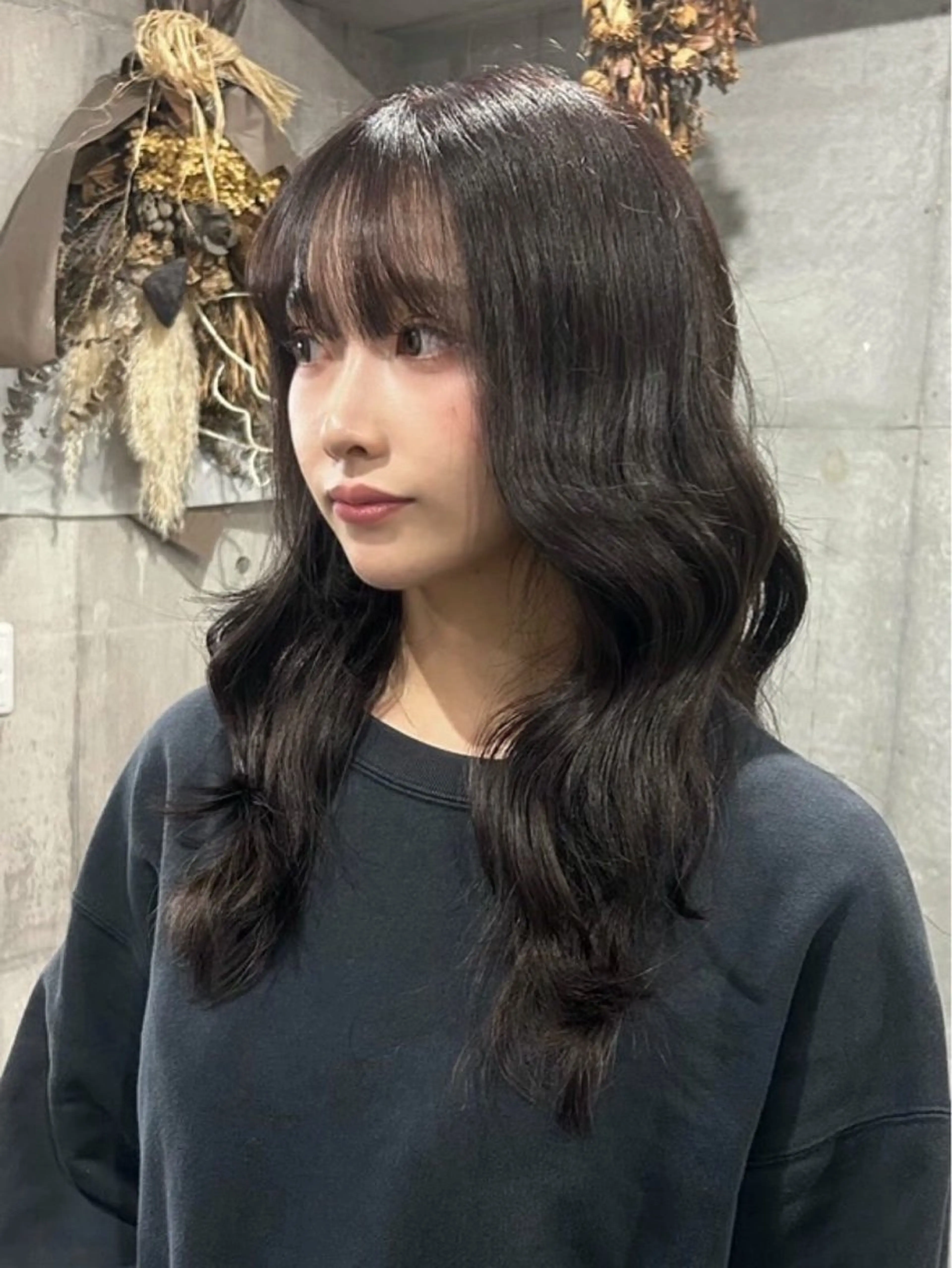 カラー ブリーチ グレージュ manami/艶髪 /くすみカラーのヘアスタイル