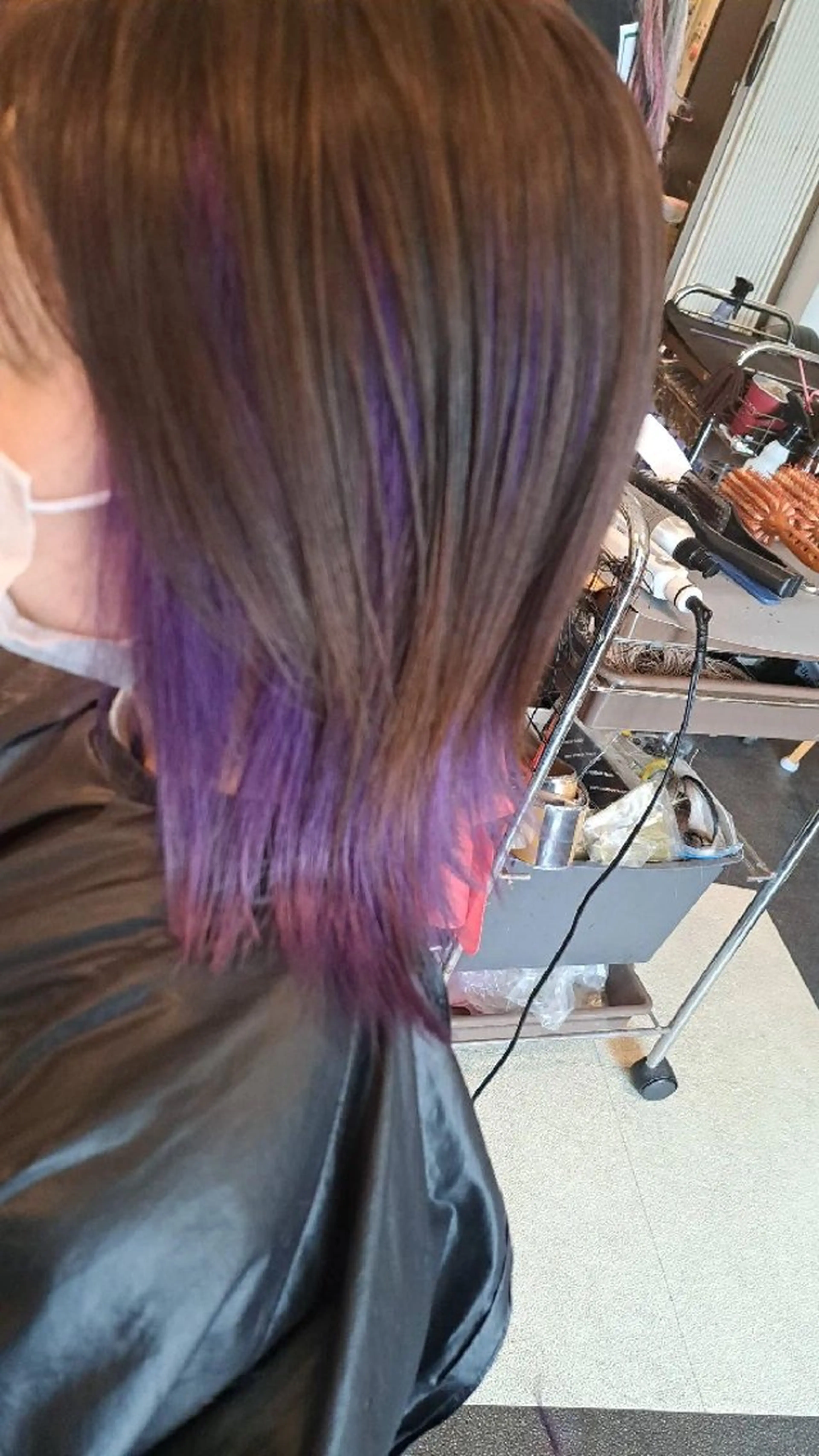 カラー グラッド ヘアーのヘアスタイル