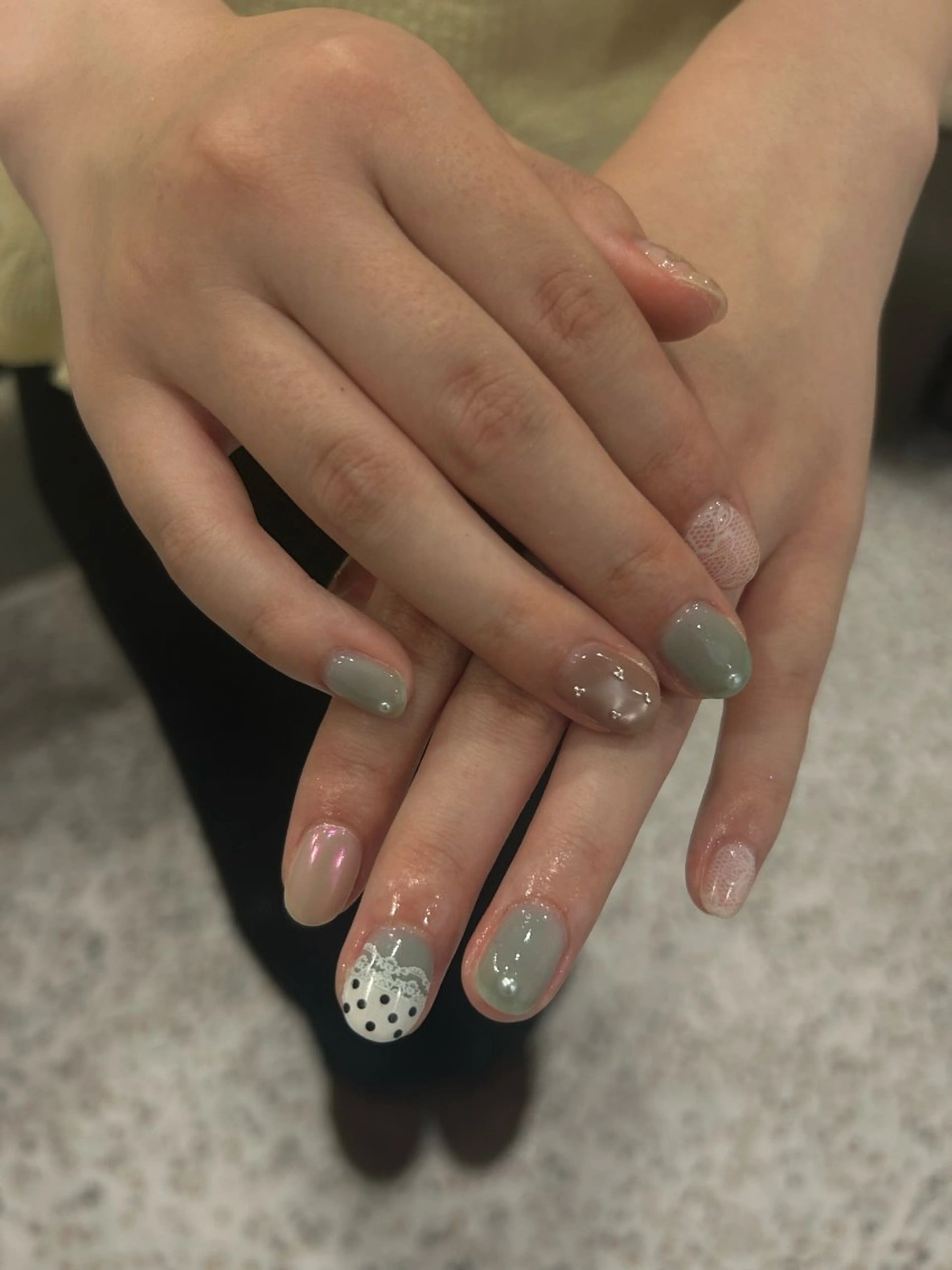 ネイル ハンドネイル 小松 千冬のネイルデザイン