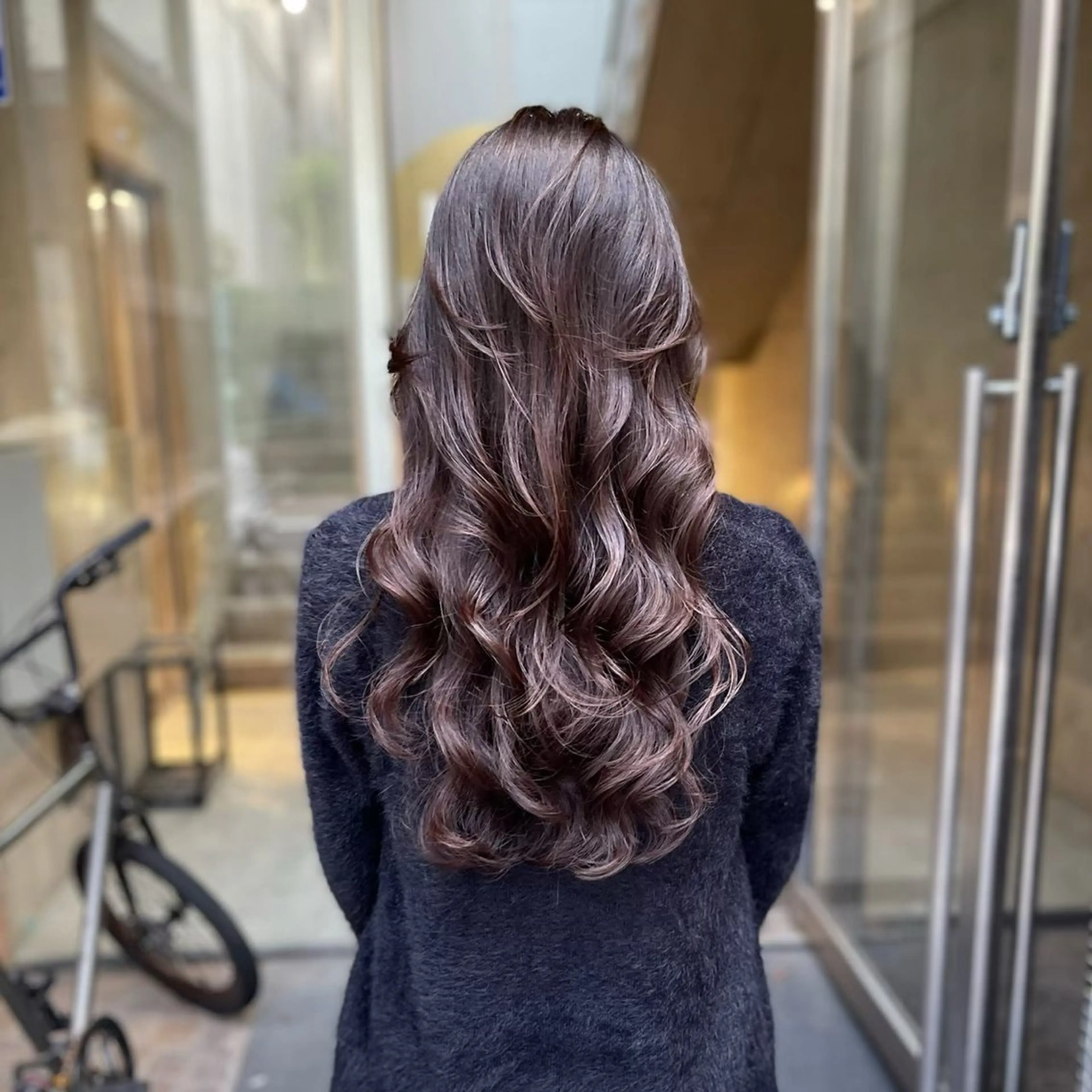 ロング パーマ コテ巻き風パーマ 🦋にこ🦋のヘアスタイル