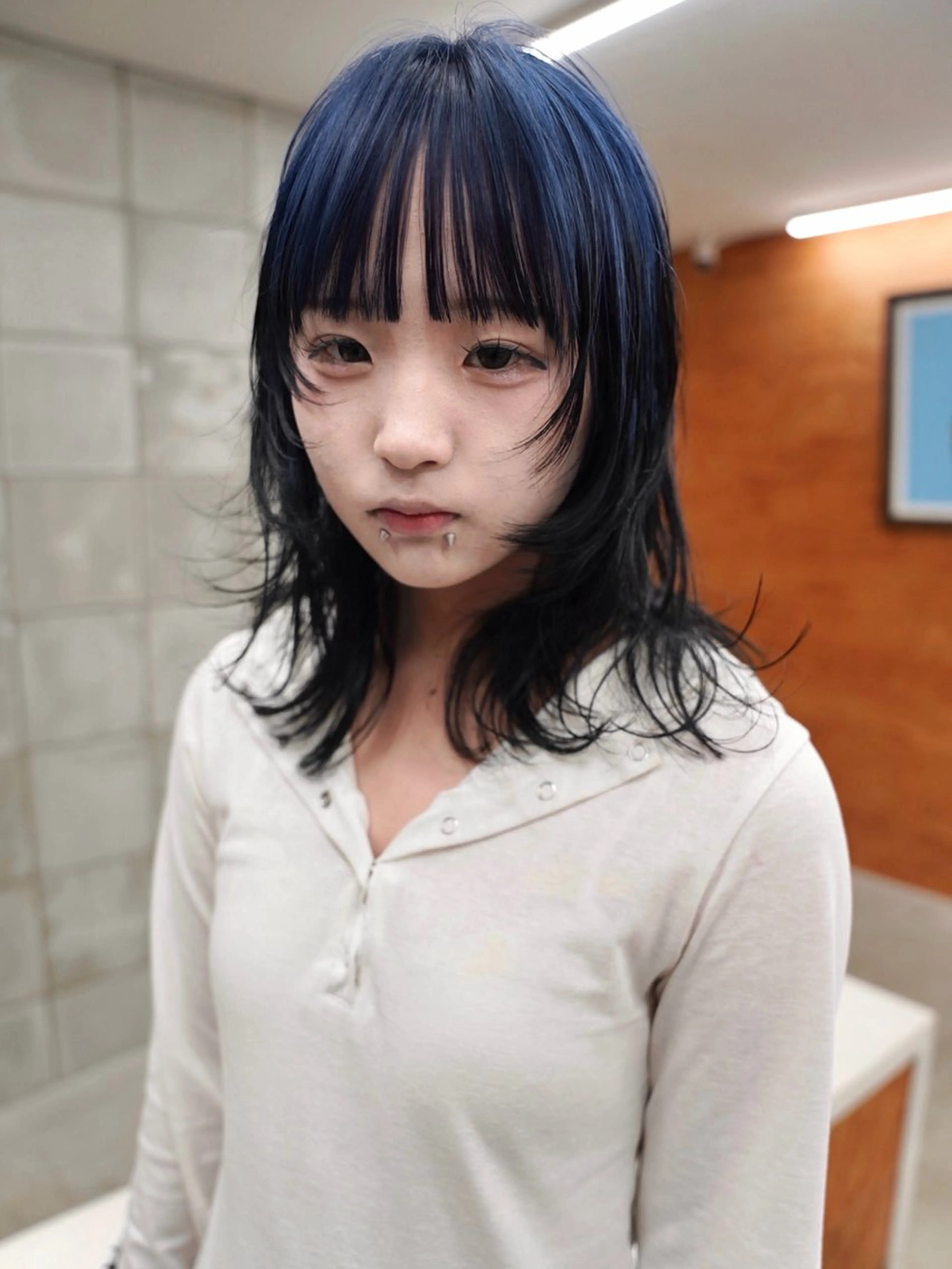 ショート カラー ネイビーカラー レイヤーカット カット ヘアカラー トリートメント Kaito🐶/ボブ /レイヤー/デザインのヘアスタイル